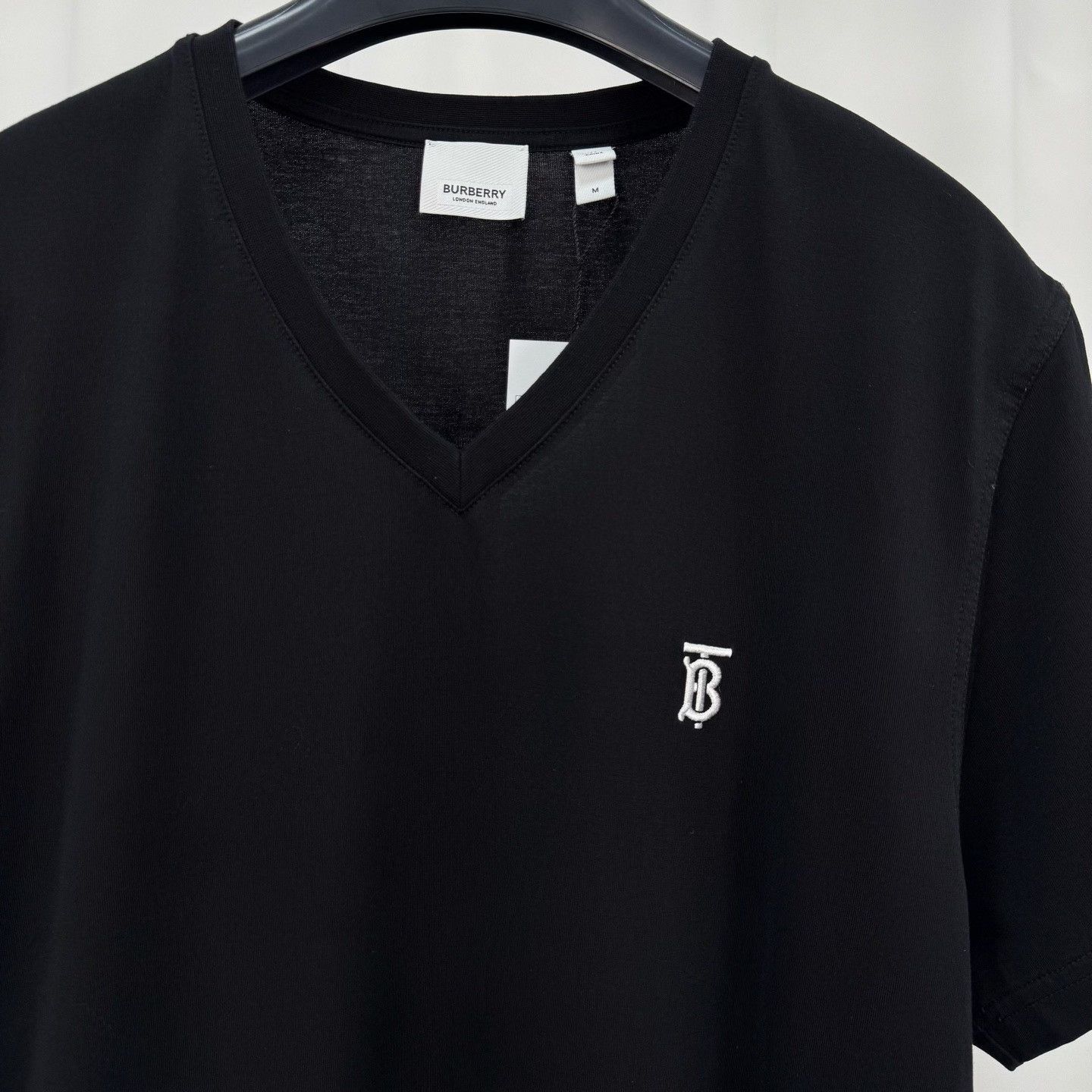 Burberry Burberry TB Monogram V-Neck T-Shirt Size M Size US M / EU 48-50 / 2 - 4 Thumbnail