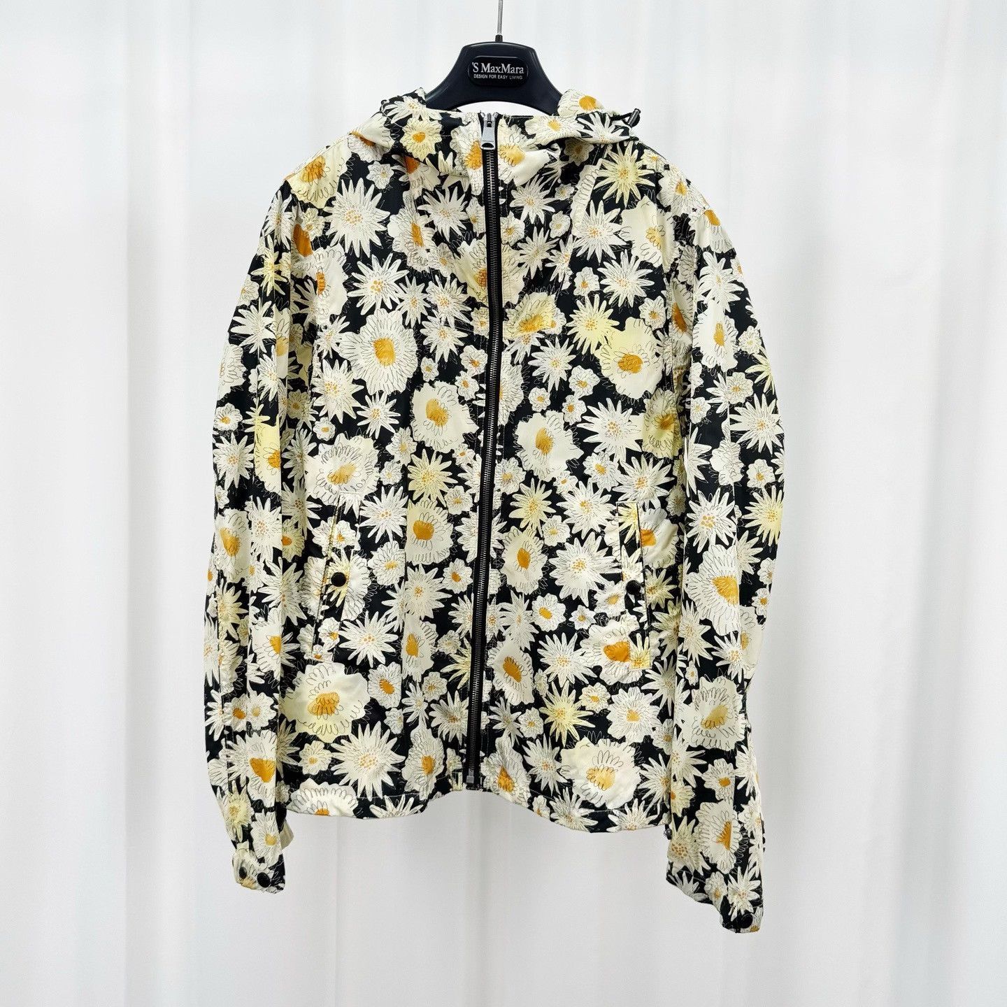 Burberry Burberry Daisy Print Zip-Up Hooded Jacket 46 Size US S / EU 44-46 / 1 - 2 Thumbnail