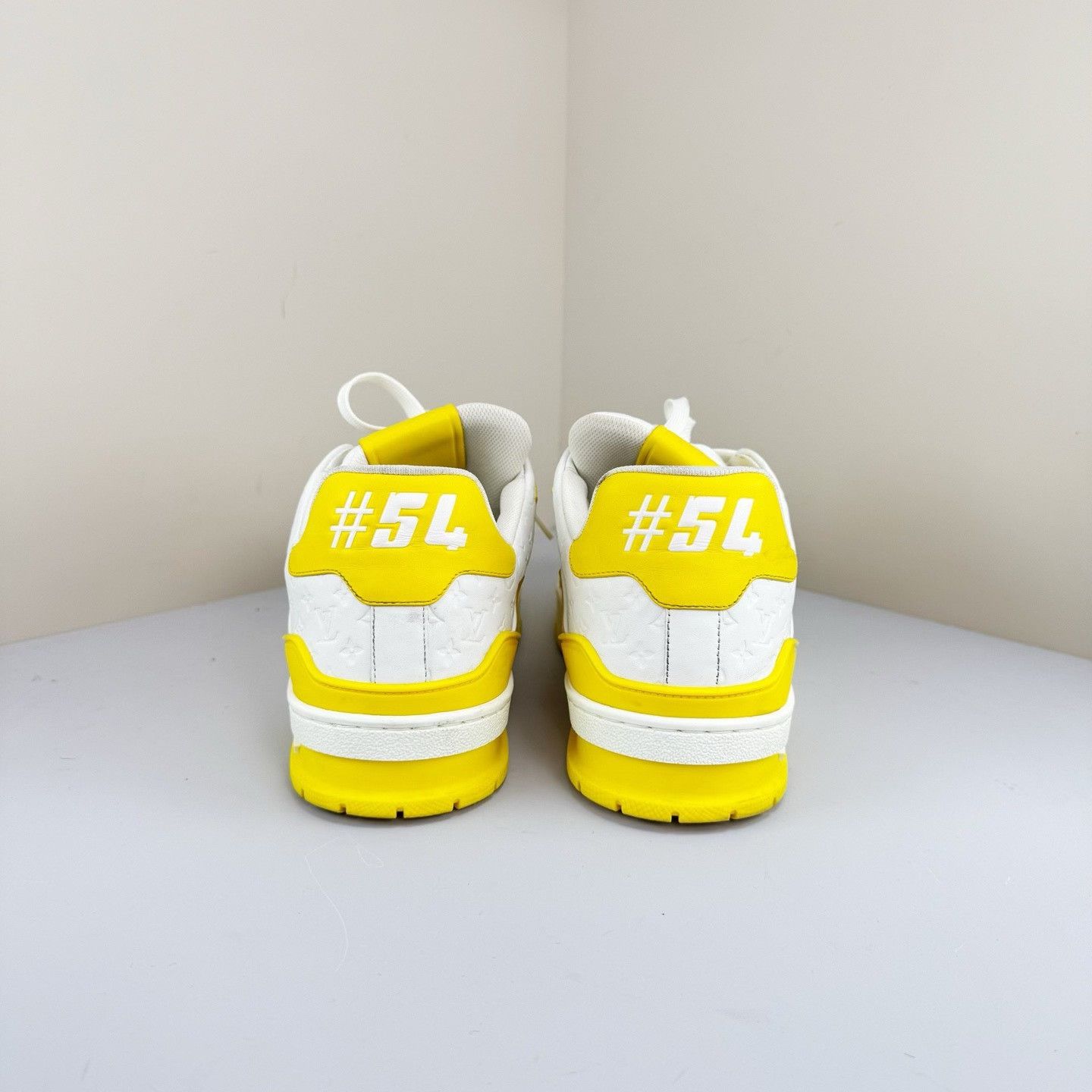 Louis Vuitton Louis Vuitton Monogram Embossed LV Trainer Sneakers 8 Size US 8 / EU 41 - 4 Thumbnail