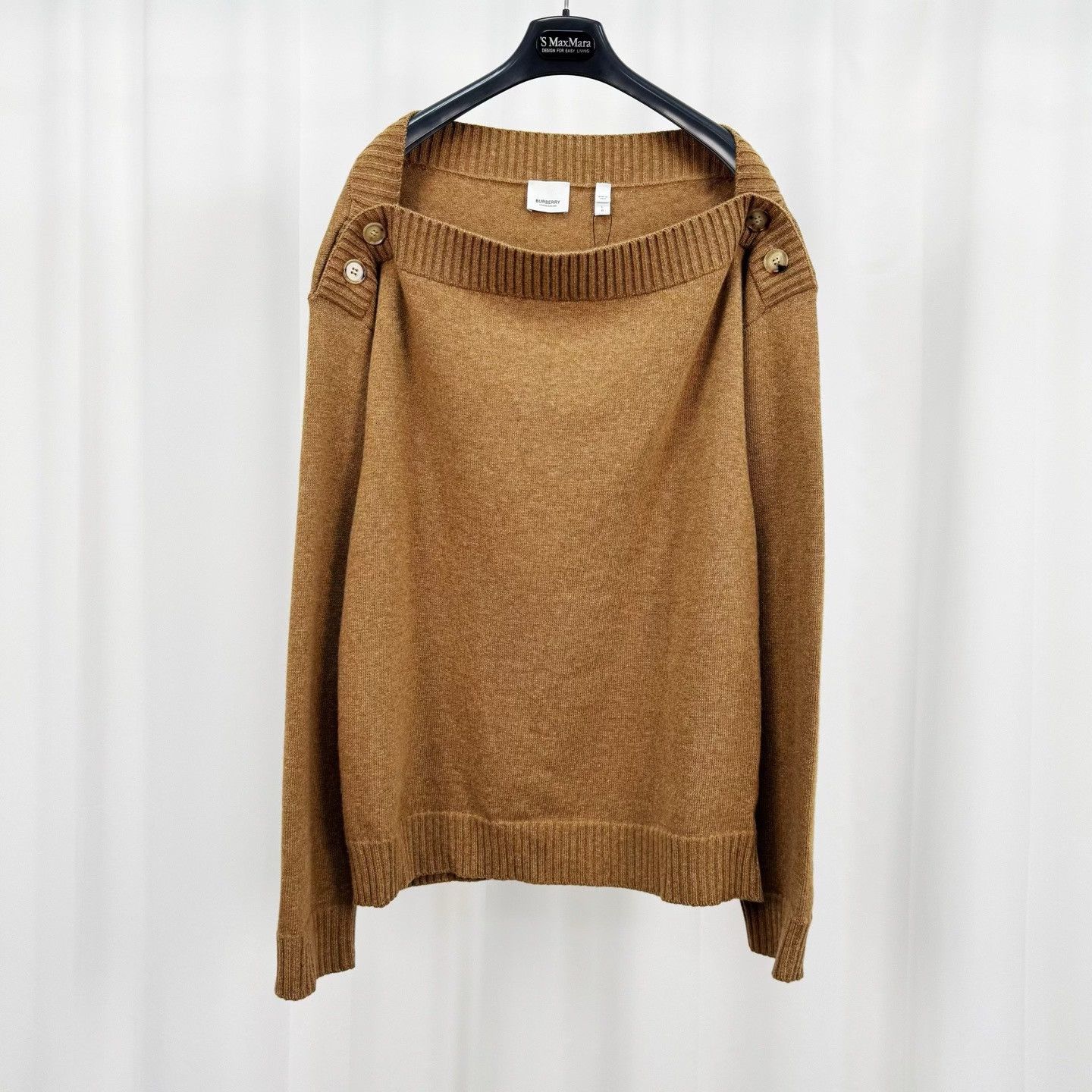 Burberry Burberry Button Shoulder Wool Sweater L Size US L / EU 52-54 / 3 - 2 Thumbnail