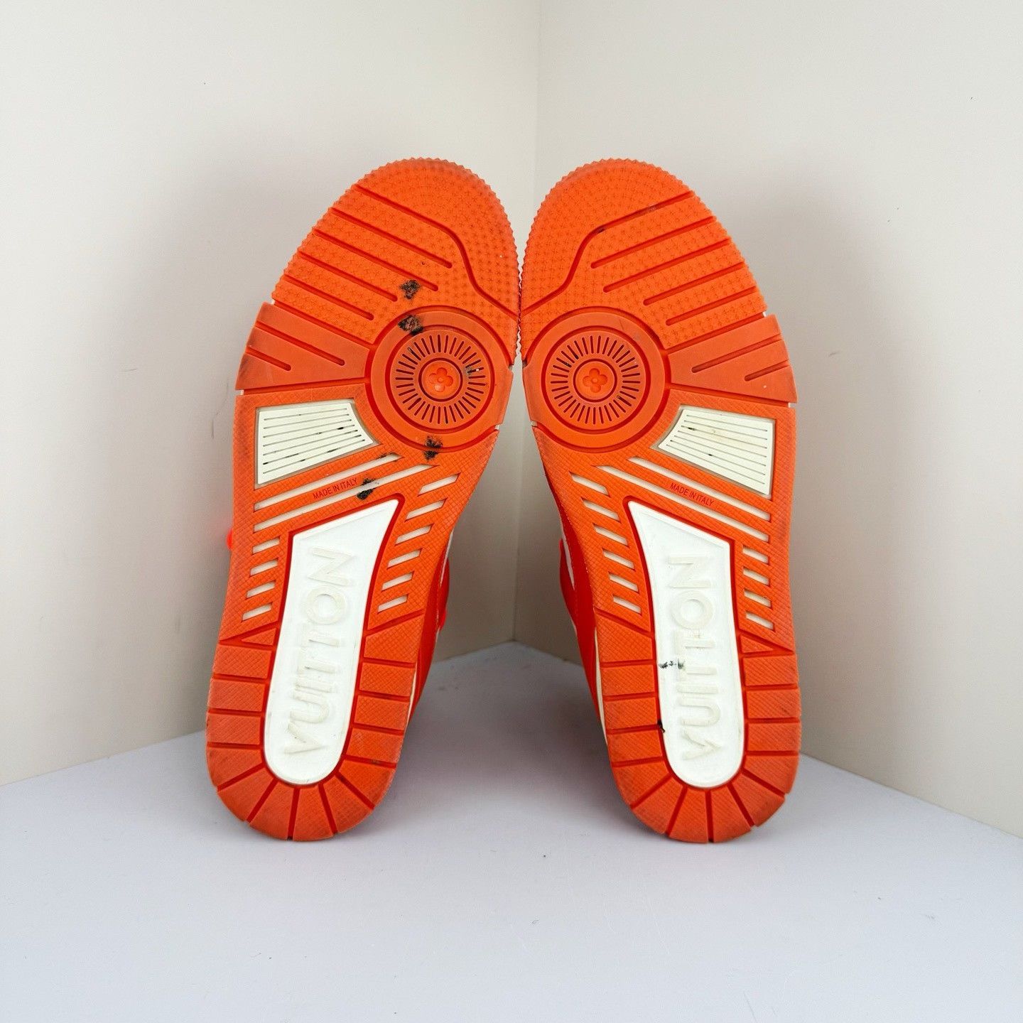 Louis Vuitton Louis Vuitton Orange White Trainer Sneakers 7 Size US 8 / EU 41 - 6 Thumbnail