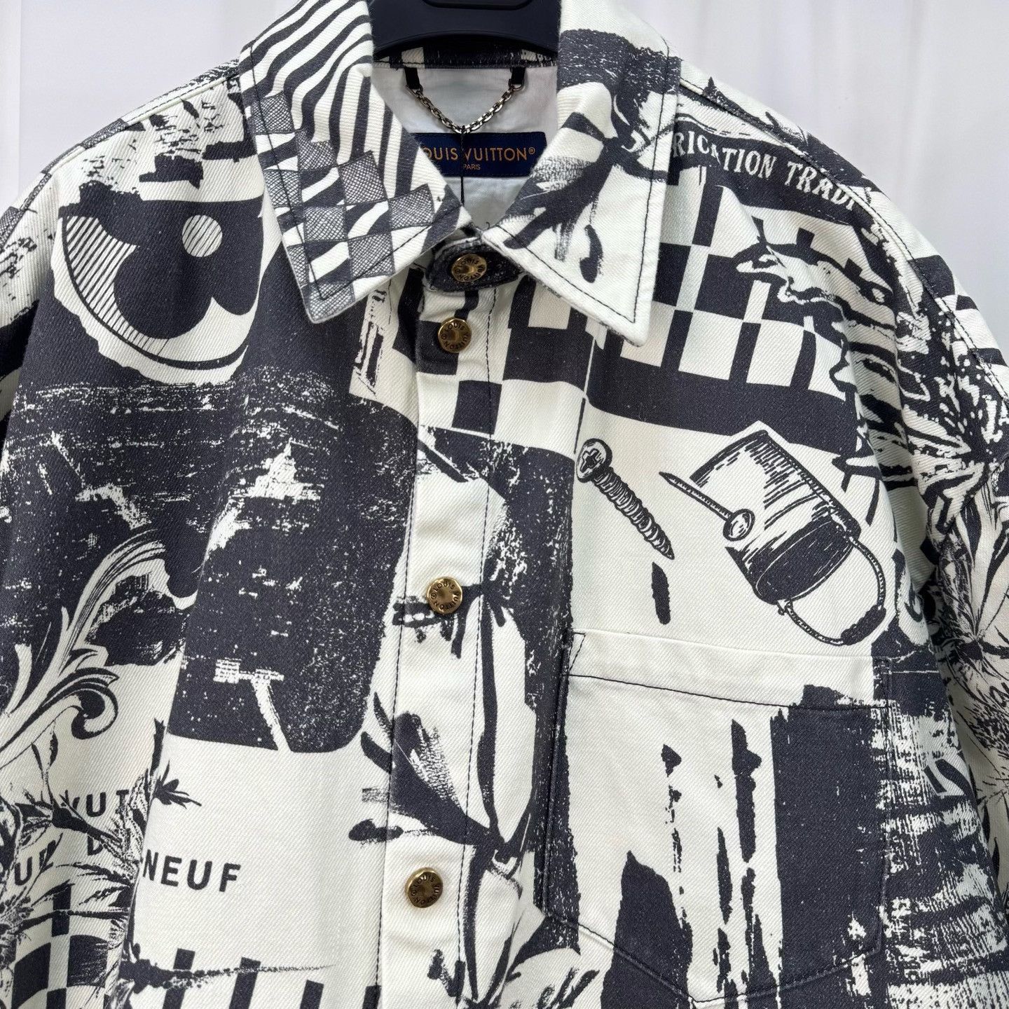 Louis Vuitton Louis Vuitton Multi Print Denim Shirt XL Size US XL / EU 56 / 4 - 4 Thumbnail