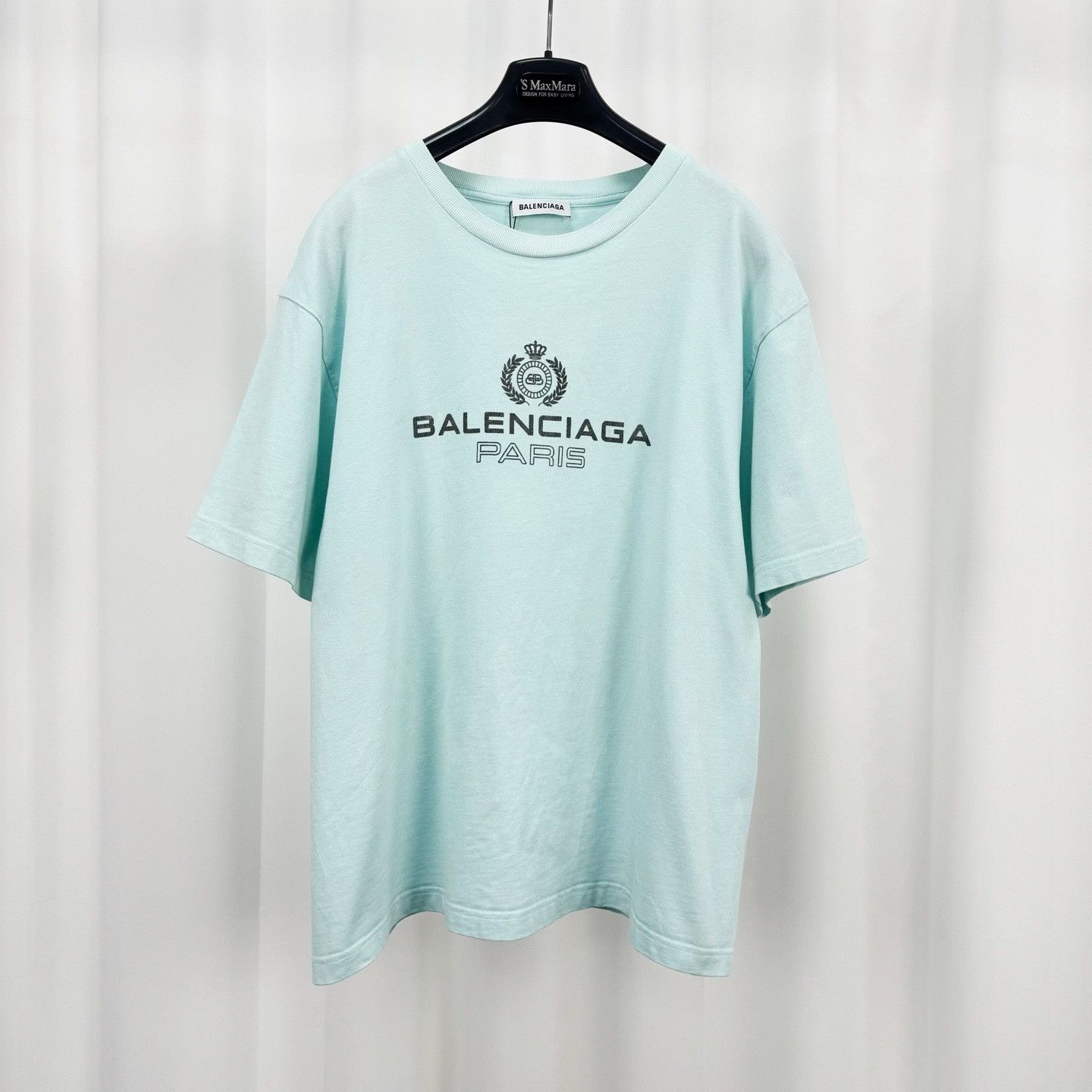 Balenciaga Balenciaga Crest Logo T-Shirt Size L Size US L / EU 52-54 / 3 - 2 Thumbnail