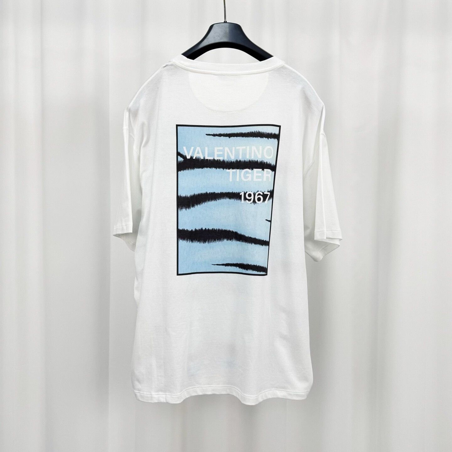 Valentino Valentino Tiger 1967 Graphic T-Shirt Size M Size US M / EU 48-50 / 2 - 3 Thumbnail