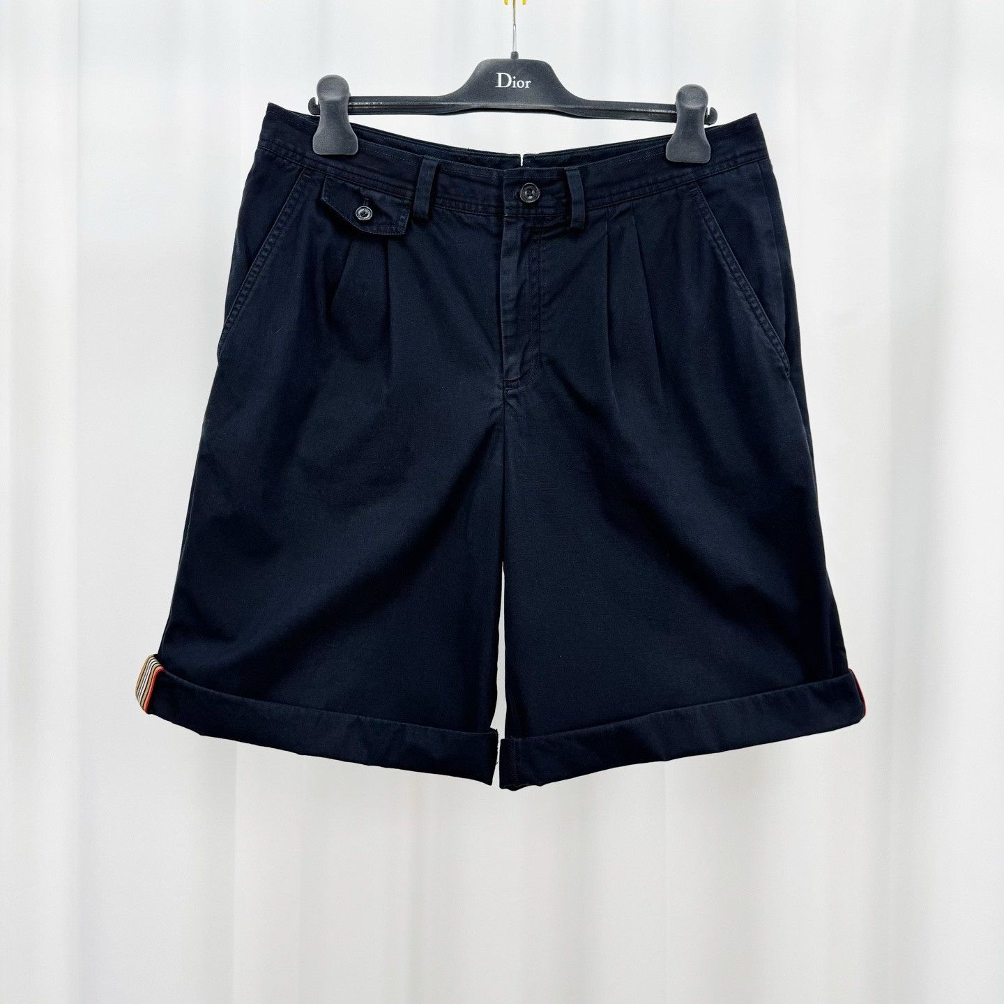 Burberry Burberry Stripe Trim Chino Shorts 50 Size US 34 / EU 50 - 2 Thumbnail