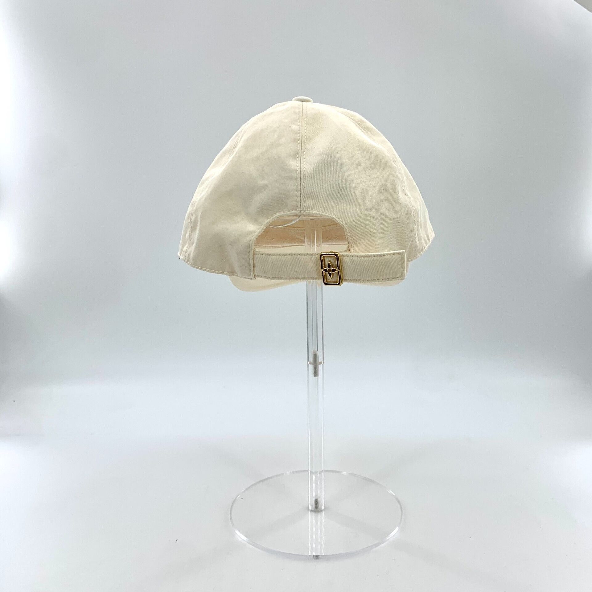 Louis Vuitton Louis Vuitton Signature Logo Embroidered Cap ONE SIZE Size ONE SIZE - 5 Thumbnail