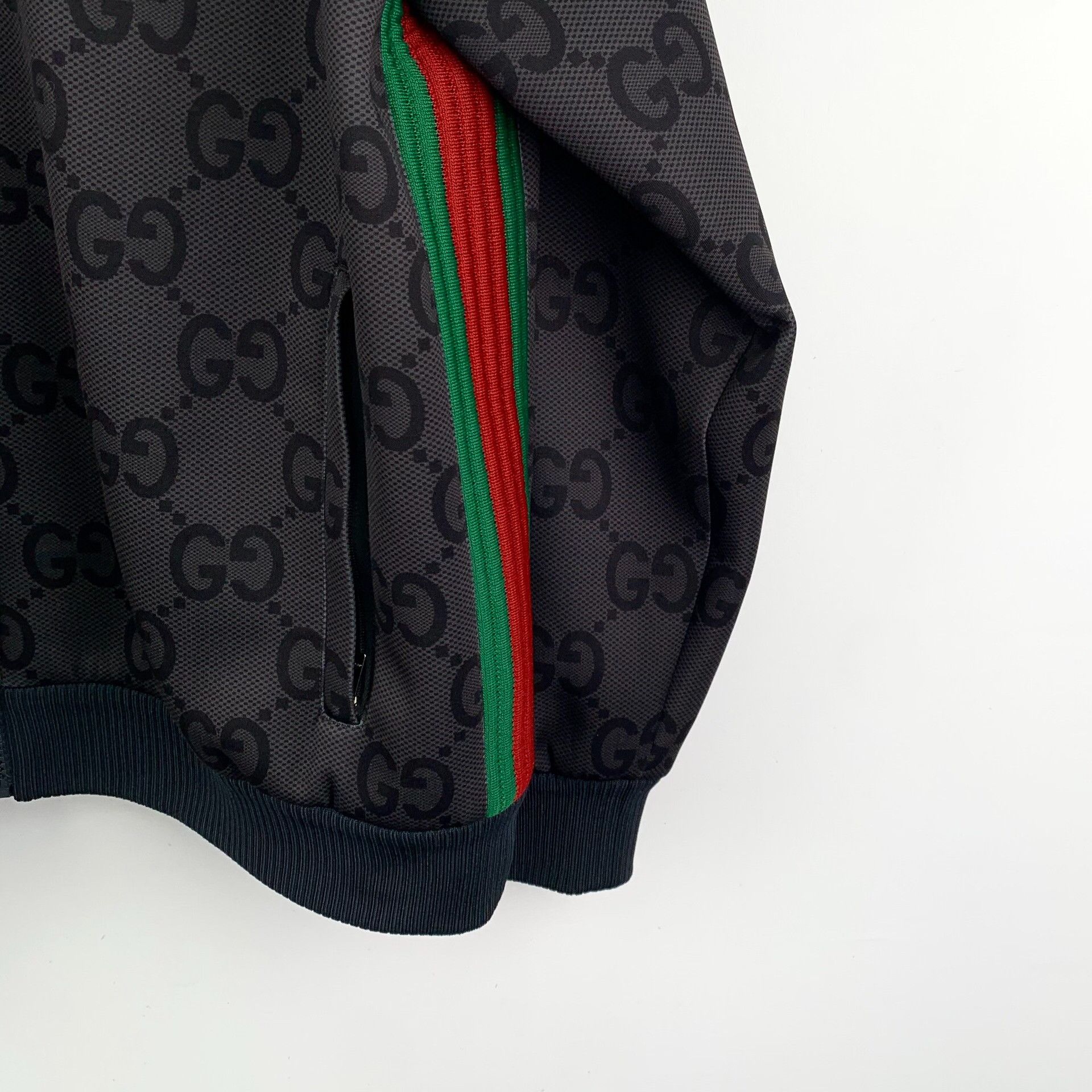 Gucci Gucci GG Monogram Jacquard Zip Jacket Size M Size US M / EU 48-50 / 2 - 6 Thumbnail