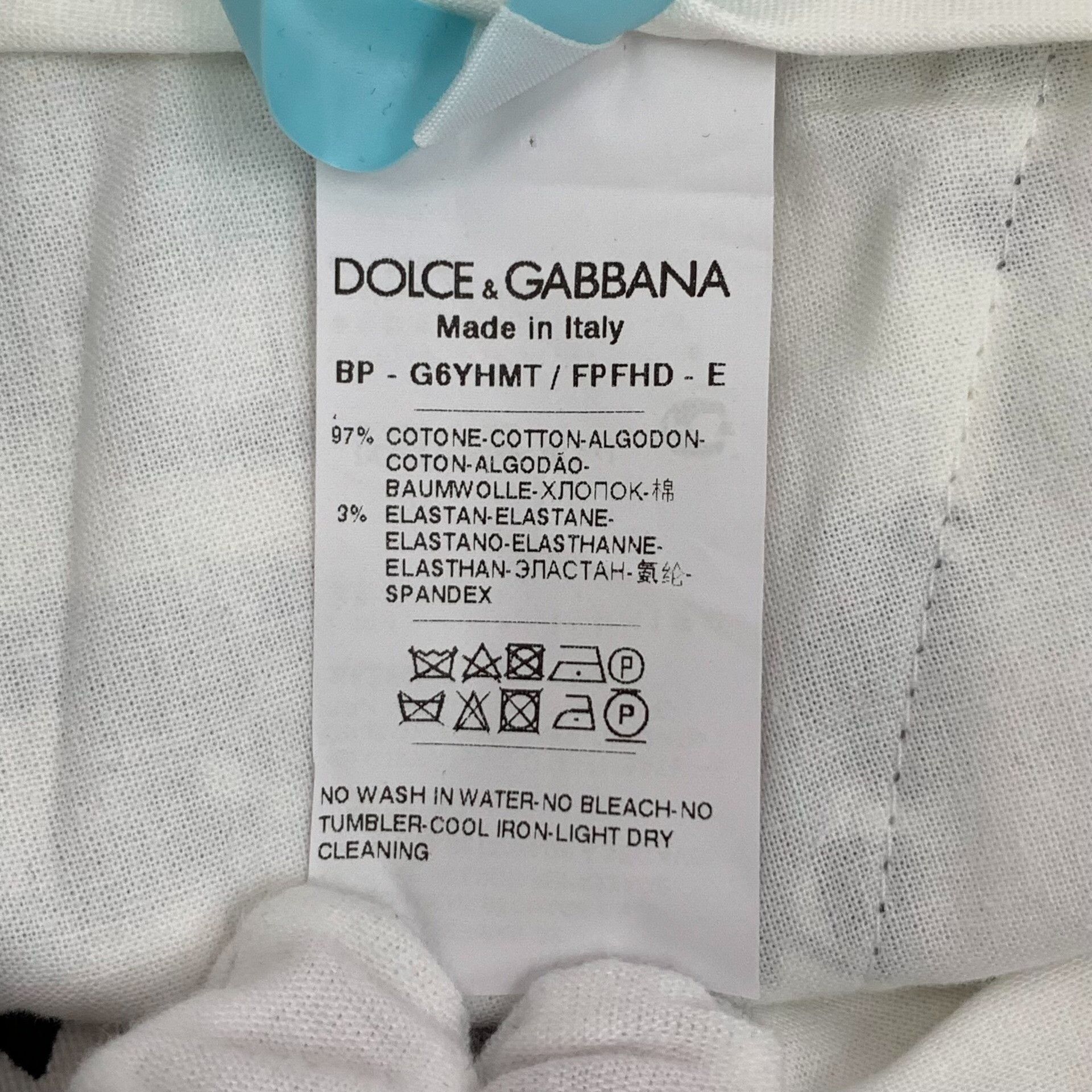 Dolce & Gabbana Dolce & Gabbana Graffiti Print Shorts Size 30 Size US 30 / EU 46 - 9 Thumbnail