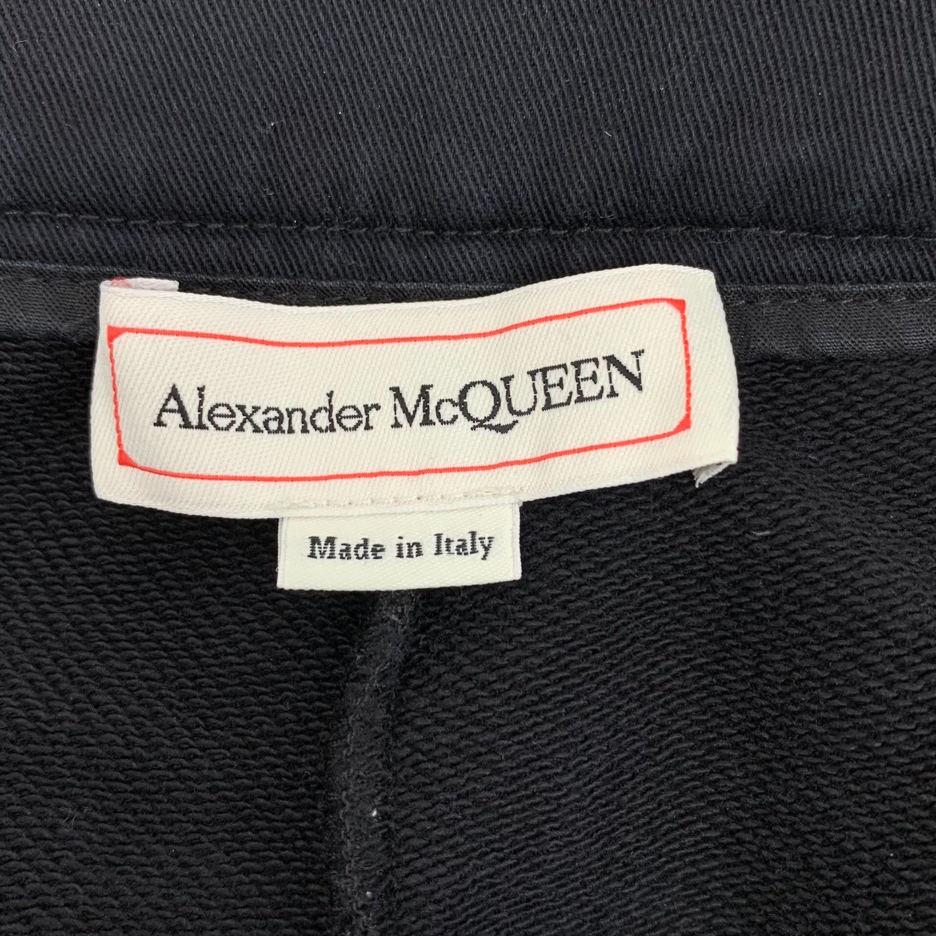 Alexander McQueen Alexander McQueen Logo Embroidered Cotton Joggers S Size US 30 / EU 46 - 7 Thumbnail