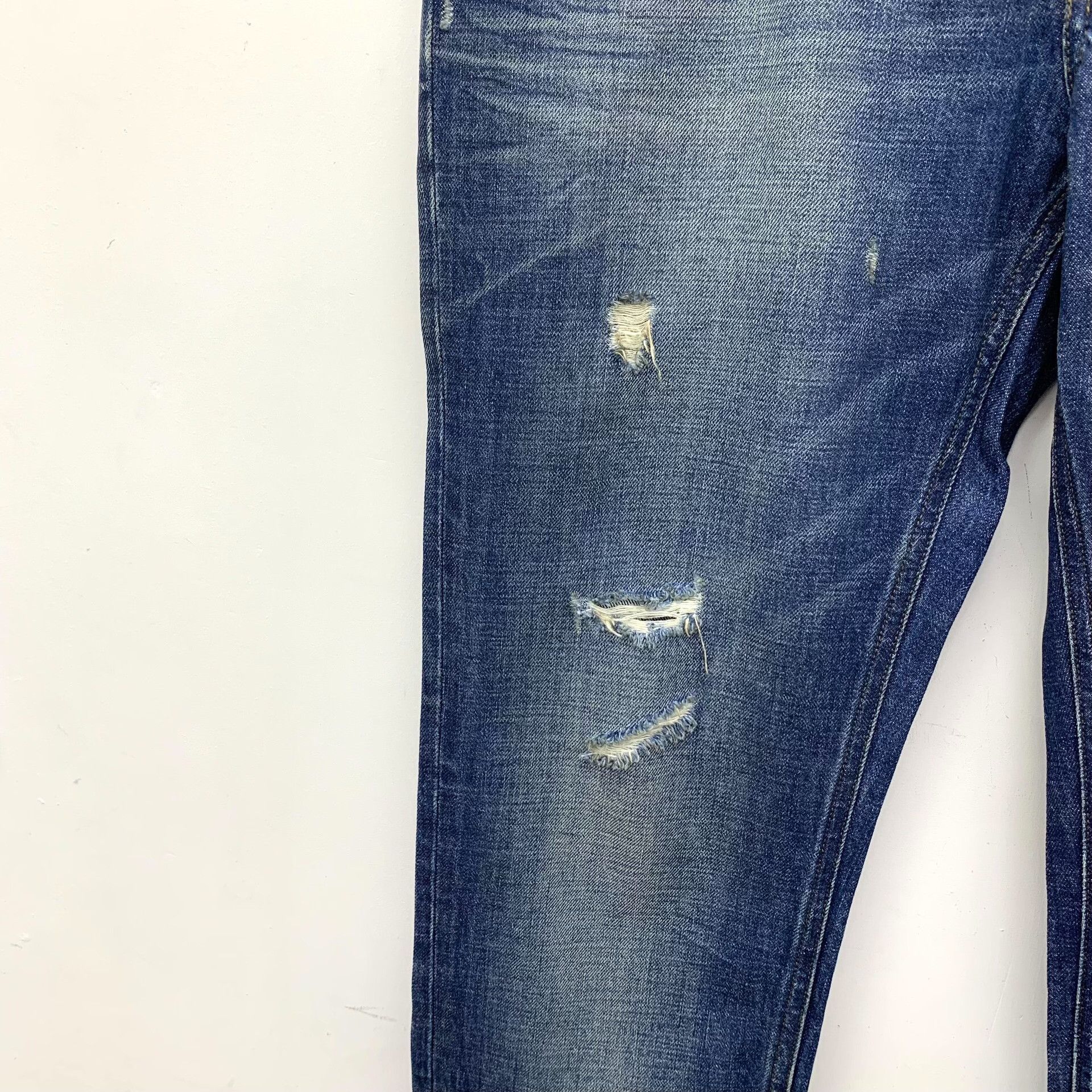 Dolce & Gabbana Dolce & Gabbana Distressed Classic Denim Jeans 48 Size US 32 / EU 48 - 5 Thumbnail