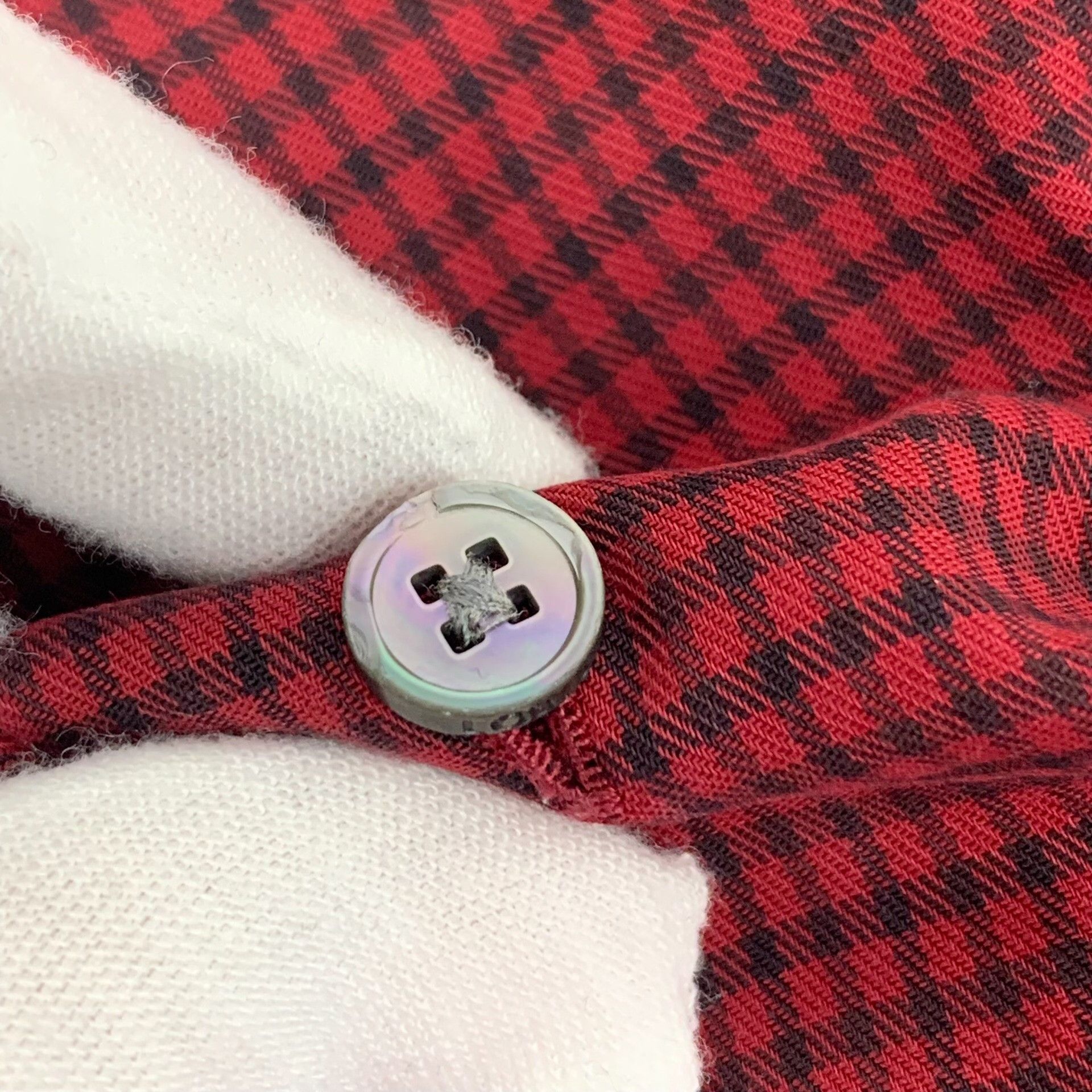 Louis Vuitton Louis Vuitton Red Grid Button Up Shirt XS Size US XS / EU 42 / 0 - 10 Thumbnail