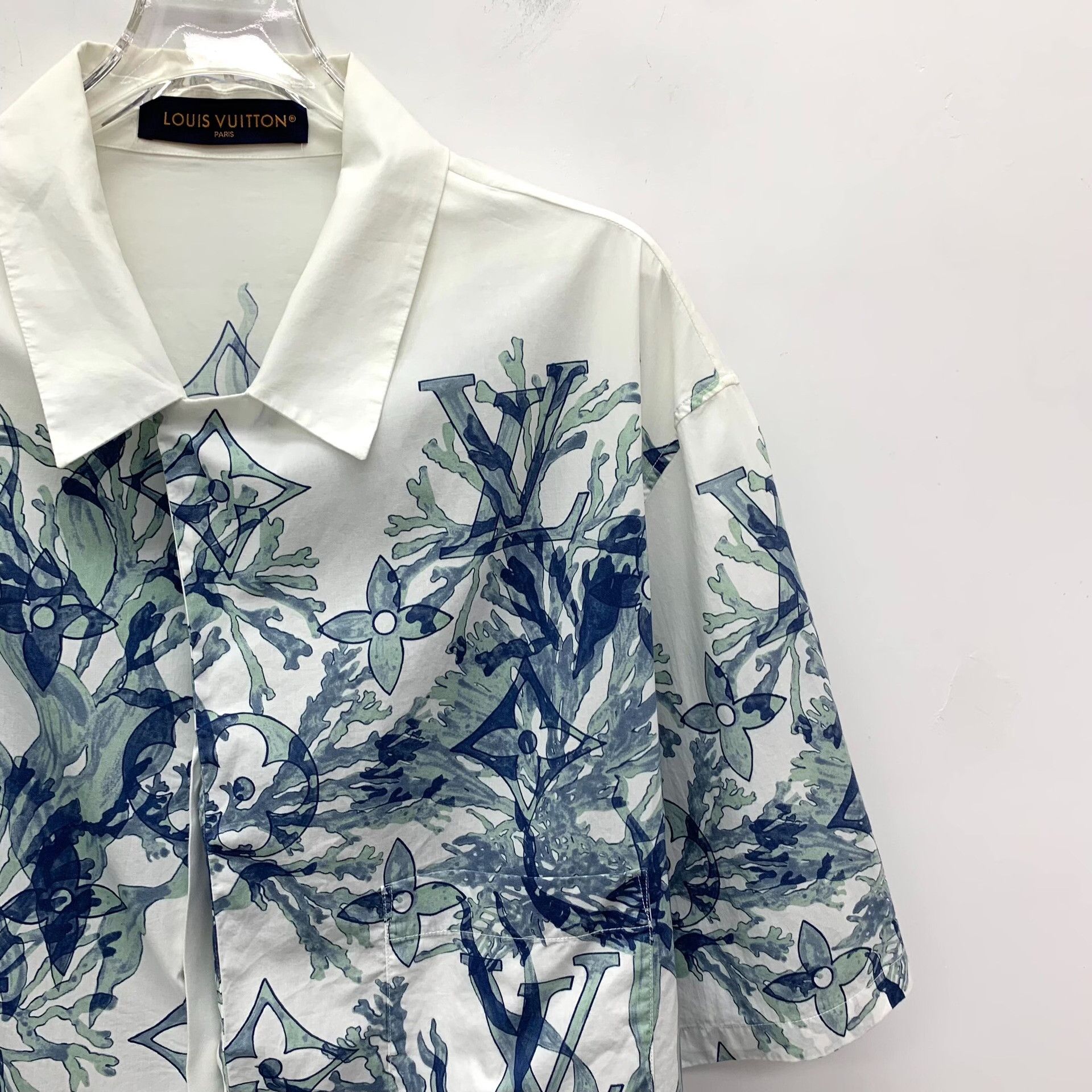 Louis Vuitton Louis Vuitton Monogram Waterweed Short Sleeve Shirt L Size US L / EU 52-54 / 3 - 4 Thumbnail