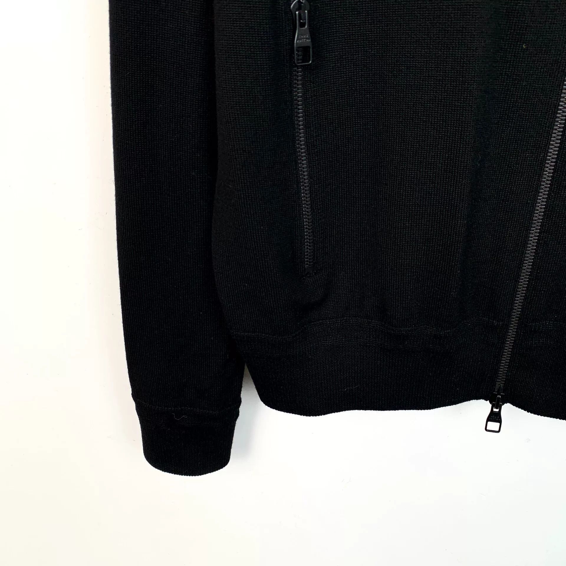 Louis Vuitton Louis Vuitton Wool Zip-Up Knit Jacket S Size US S / EU 44-46 / 1 - 5 Thumbnail
