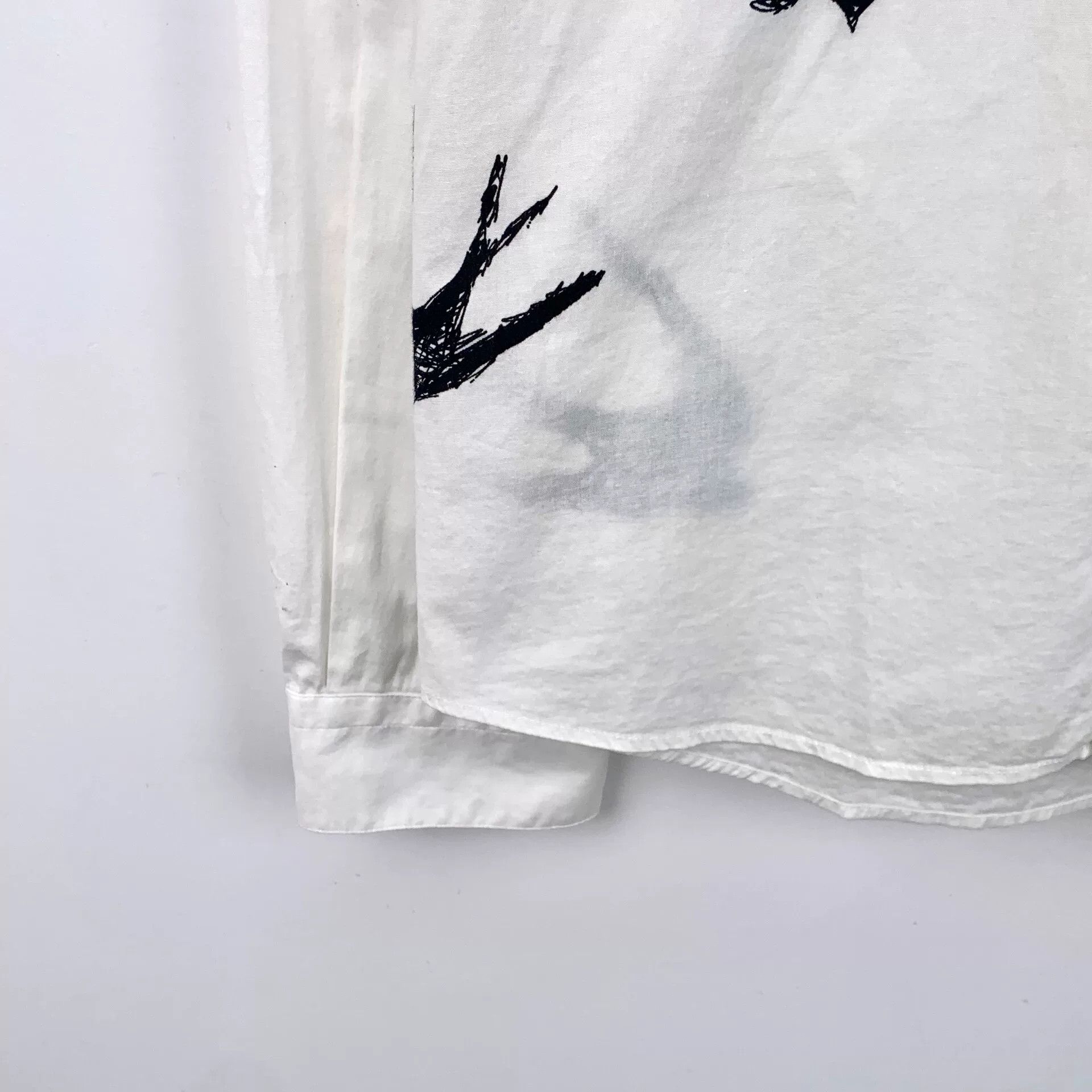 Alexander McQueen Alexander McQueen Swallow Print Shirt Size 50 Size US M / EU 48-50 / 2 - 5 Thumbnail
