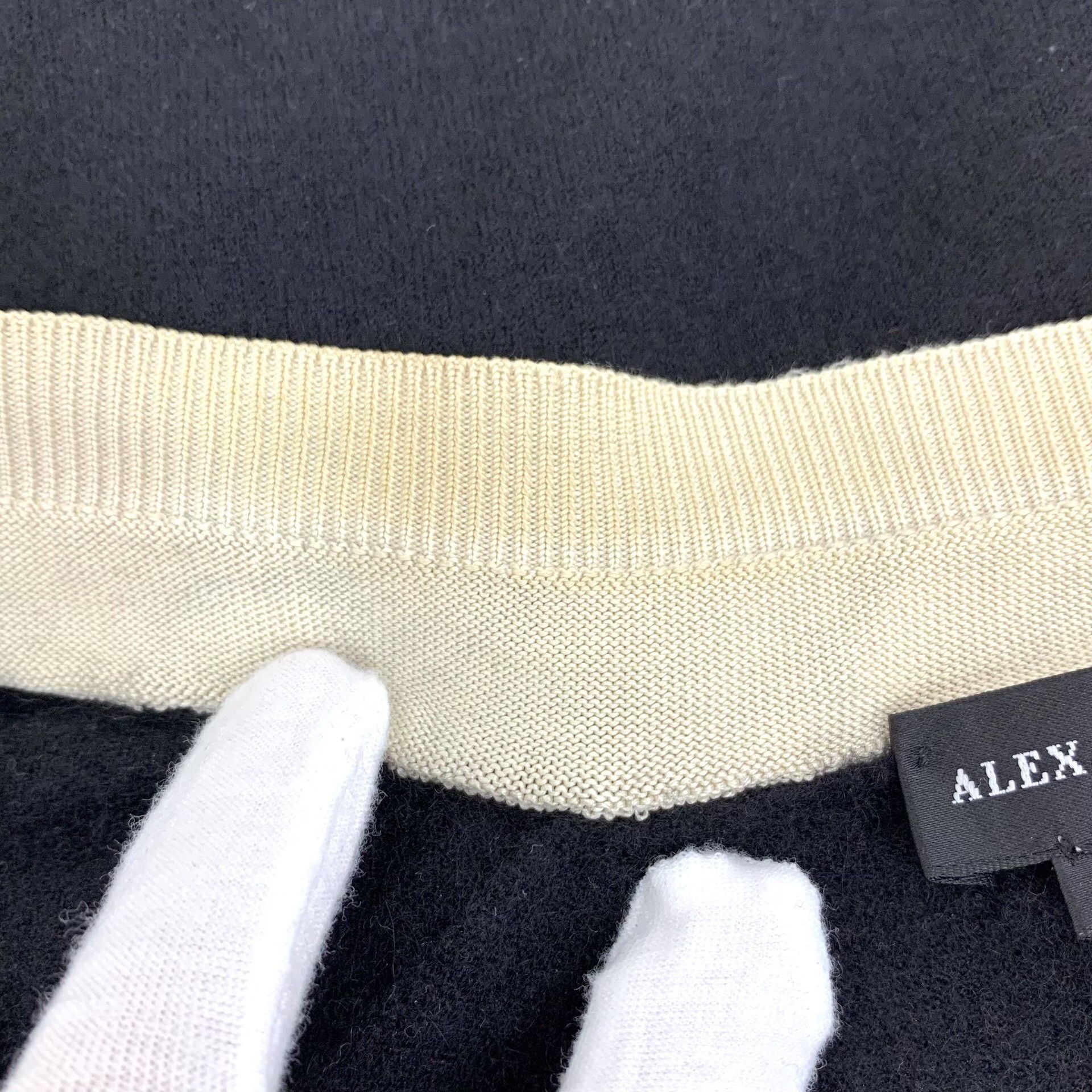 Alexander McQueen Alexander McQueen Skeleton Cashmere Cardigan XL Size US XL / EU 56 / 4 - 9 Thumbnail