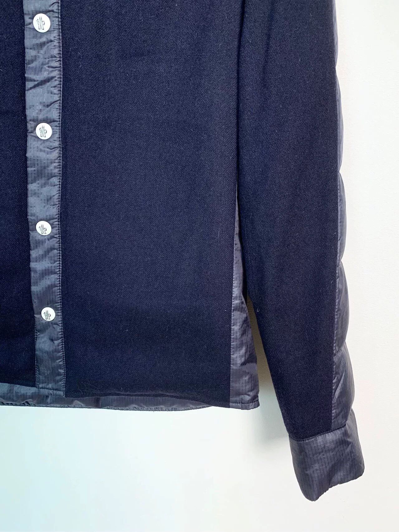 Moncler Moncler Gamme Bleu Quilted Down Shirt Jacket Size 0 Size US XS / EU 42 / 0 - 5 Thumbnail