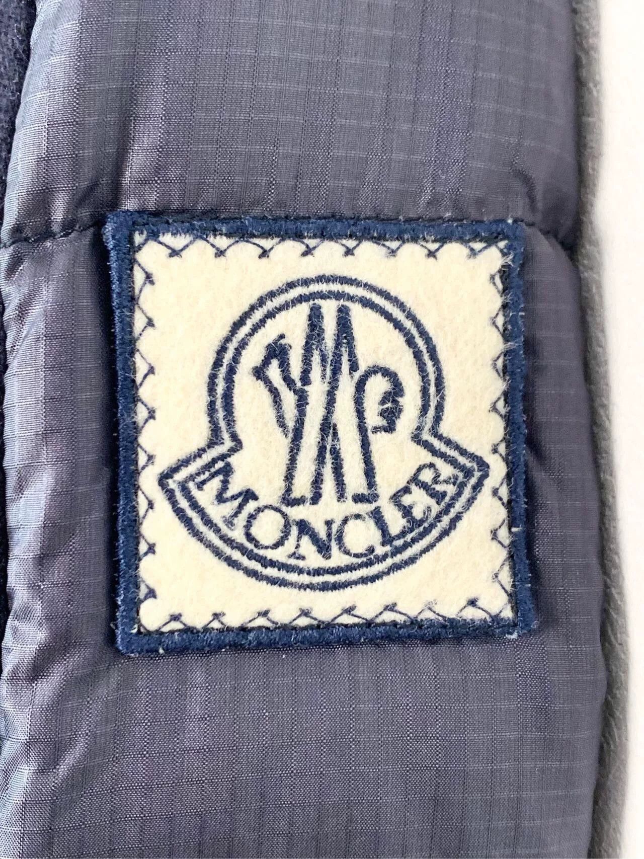 Moncler Moncler Gamme Bleu Quilted Down Shirt Jacket Size 0 Size US XS / EU 42 / 0 - 7 Thumbnail