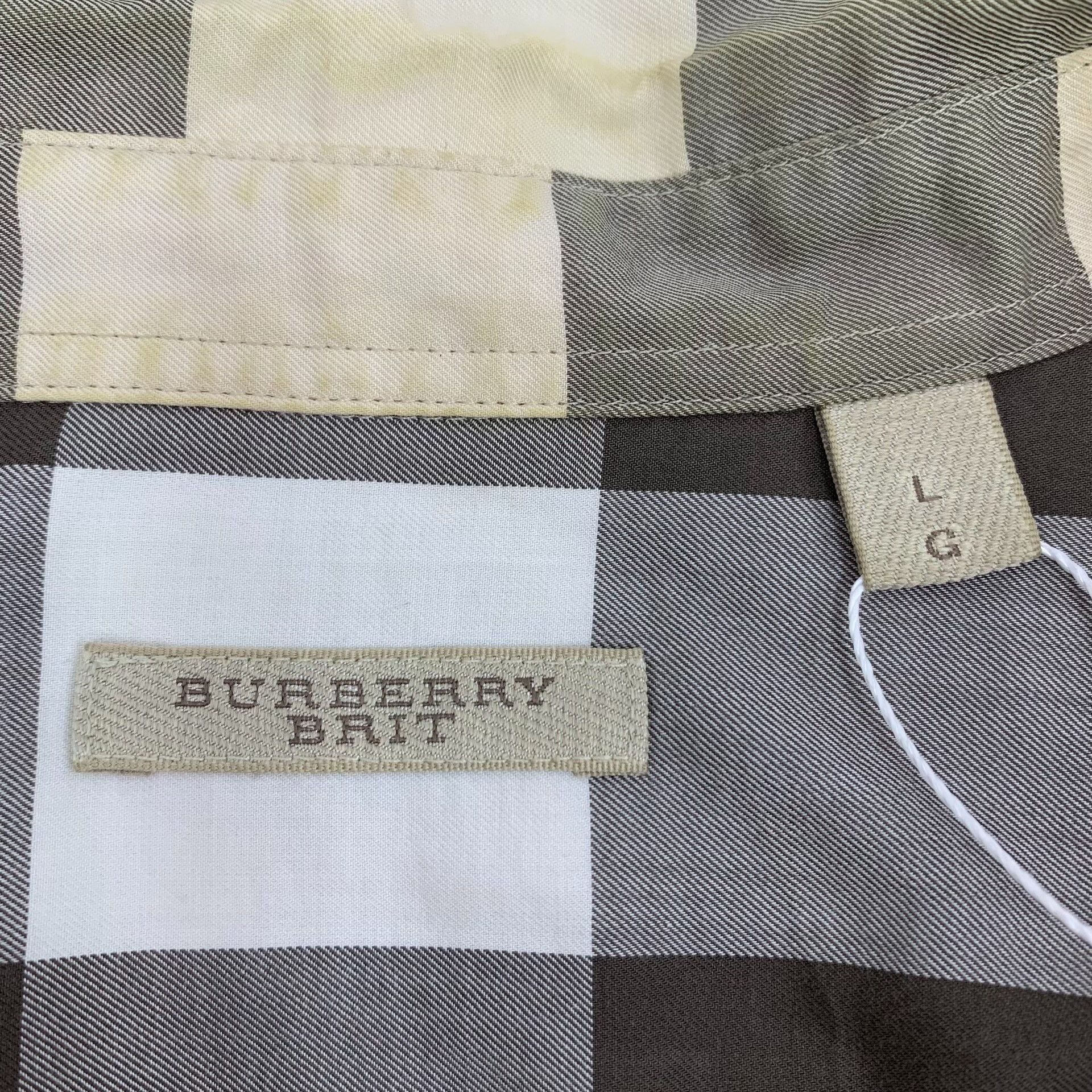 Burberry Burberry Brit Large Check Button Up Shirt L Size US L / EU 52-54 / 3 - 6 Thumbnail