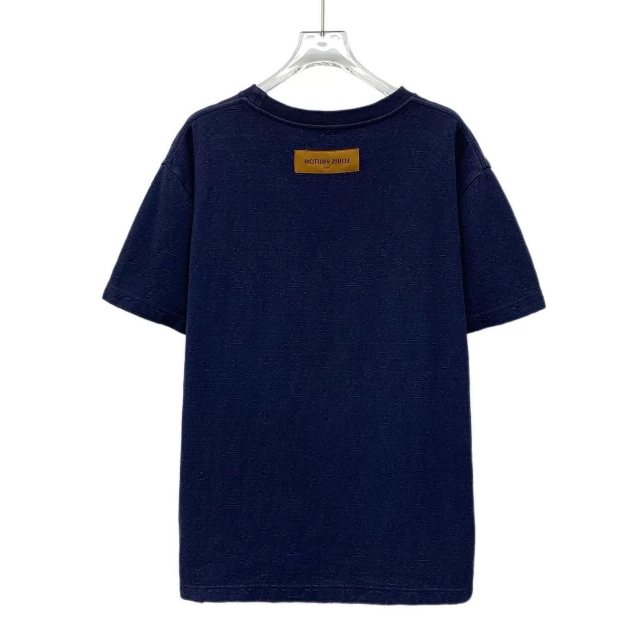 Louis Vuitton Louis Vuitton Animal Beaded Monogram T-Shirt US M Size US M / EU 48-50 / 2 - 3 Thumbnail