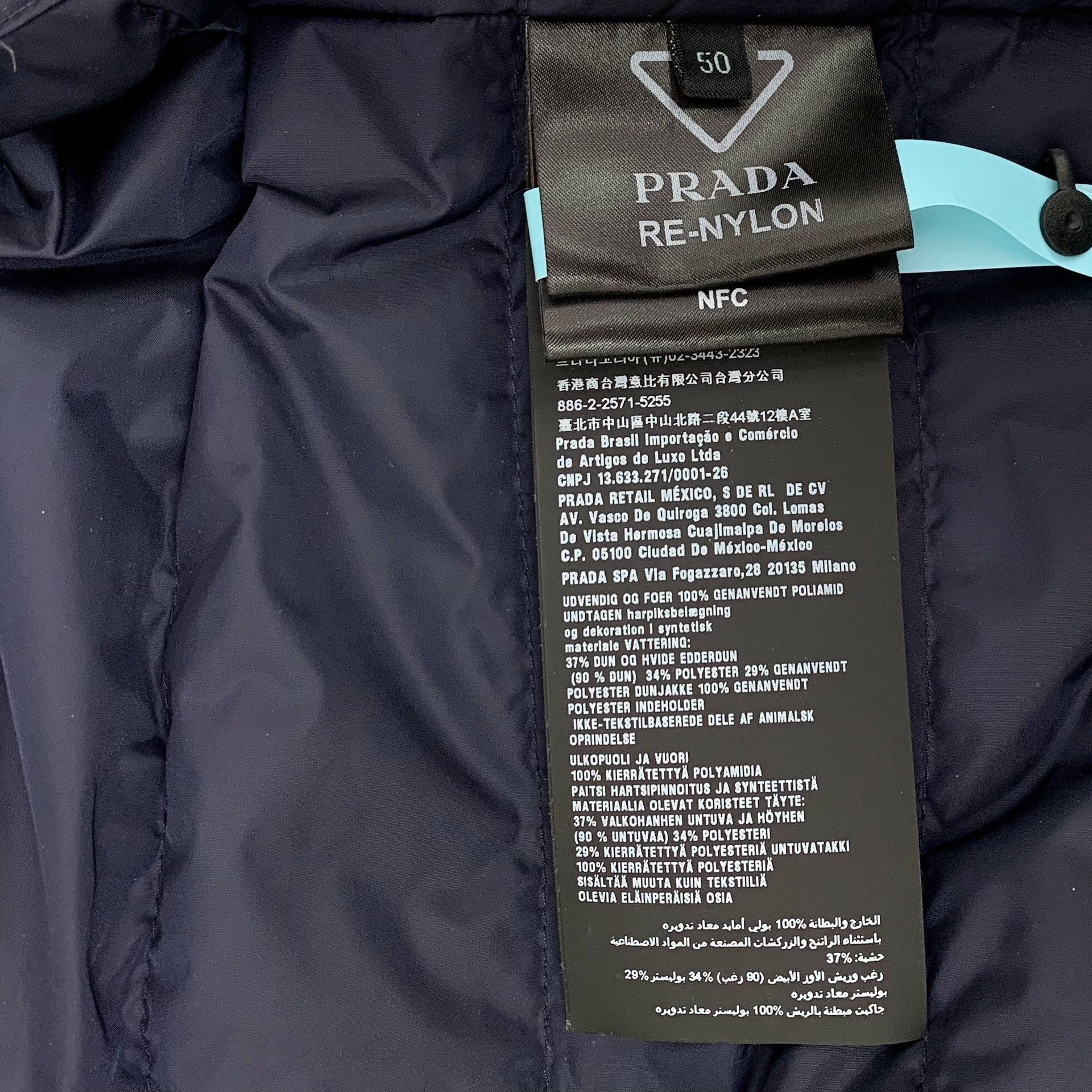 Prada Prada Triangle Logo Re-Nylon Puffer Jacket 50 Size US M / EU 48-50 / 2 - 9 Thumbnail