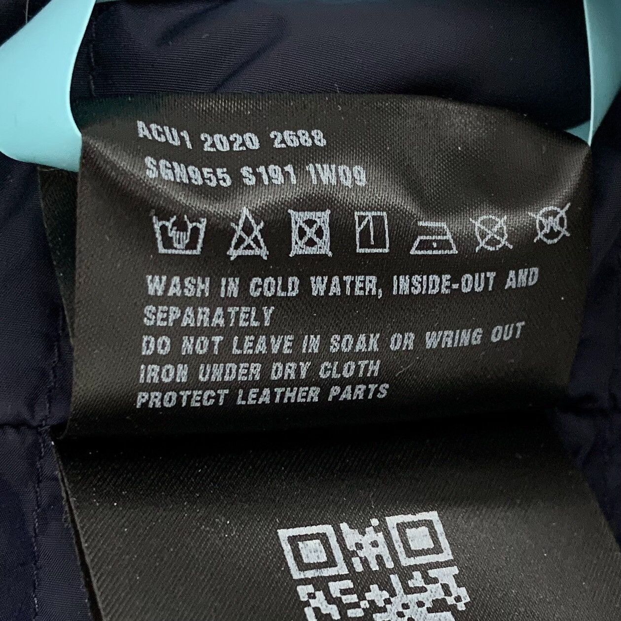 Prada Prada Triangle Logo Re-Nylon Puffer Jacket 50 Size US M / EU 48-50 / 2 - 10 Thumbnail