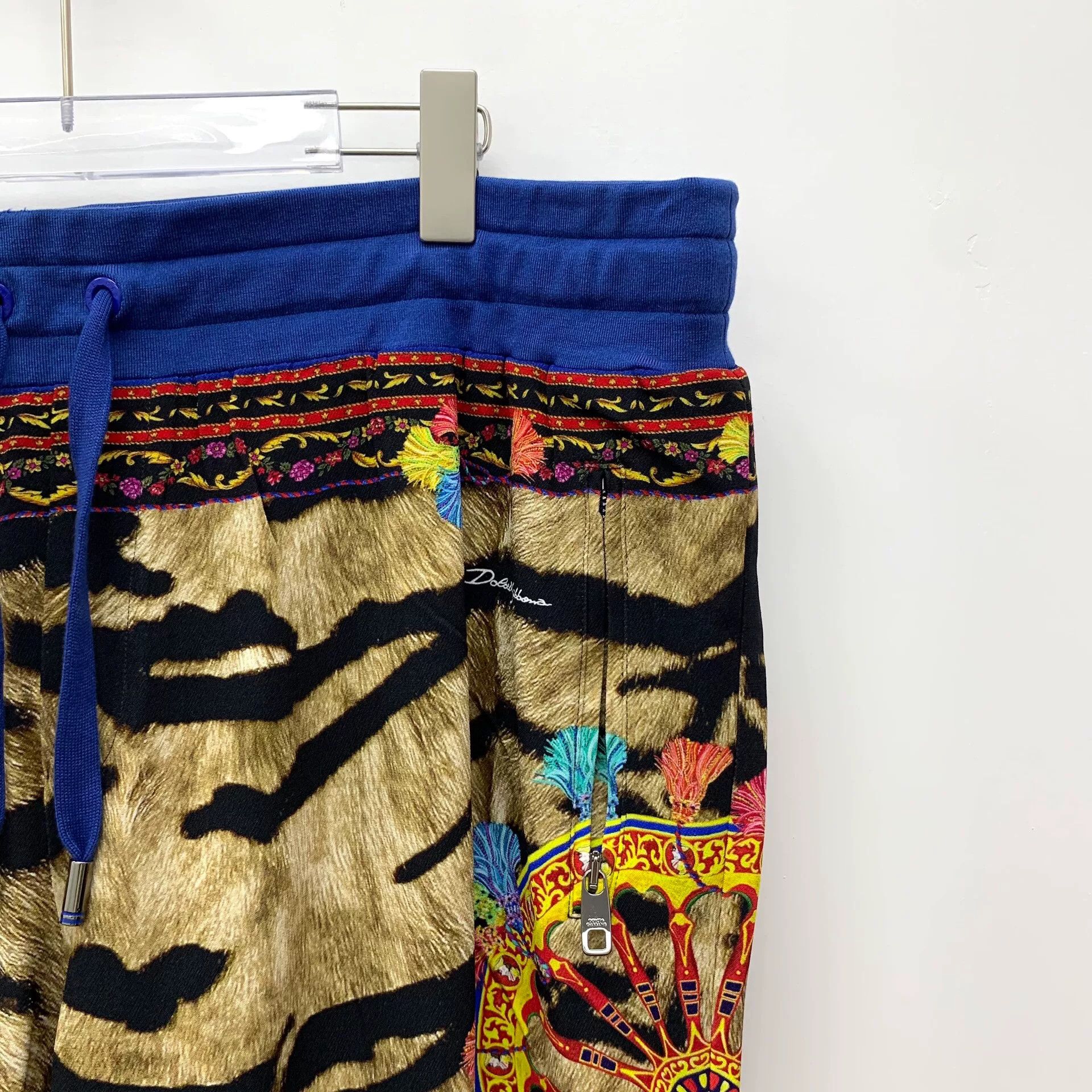 Dolce & Gabbana Dolce & Gabbana Leopard Print Sweatpants Size 60 Size US 44 / EU 60 - 4 Thumbnail