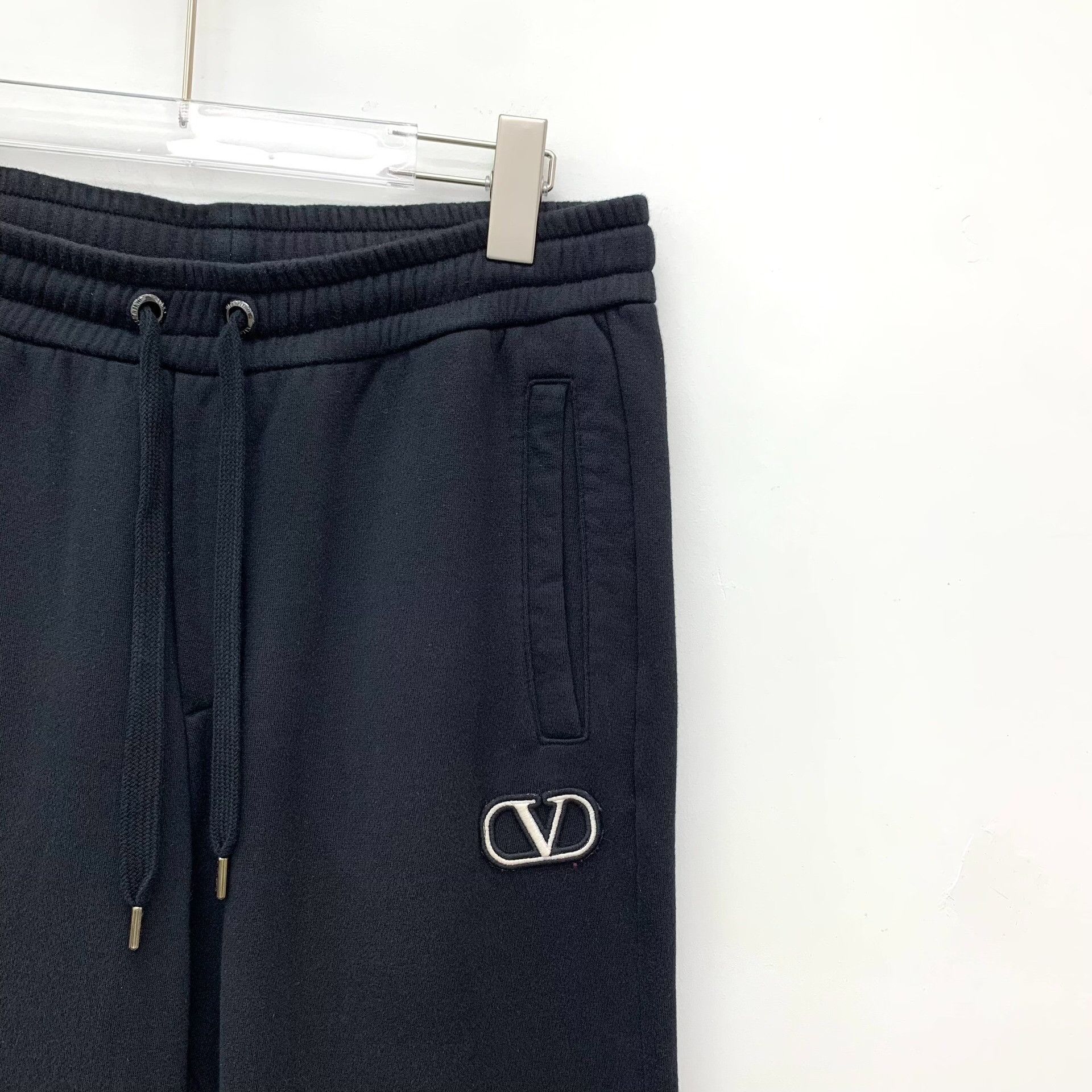 Valentino Valentino Logo Embroidered Sweatpants Size M Size US 32 / EU 48 - 4 Thumbnail