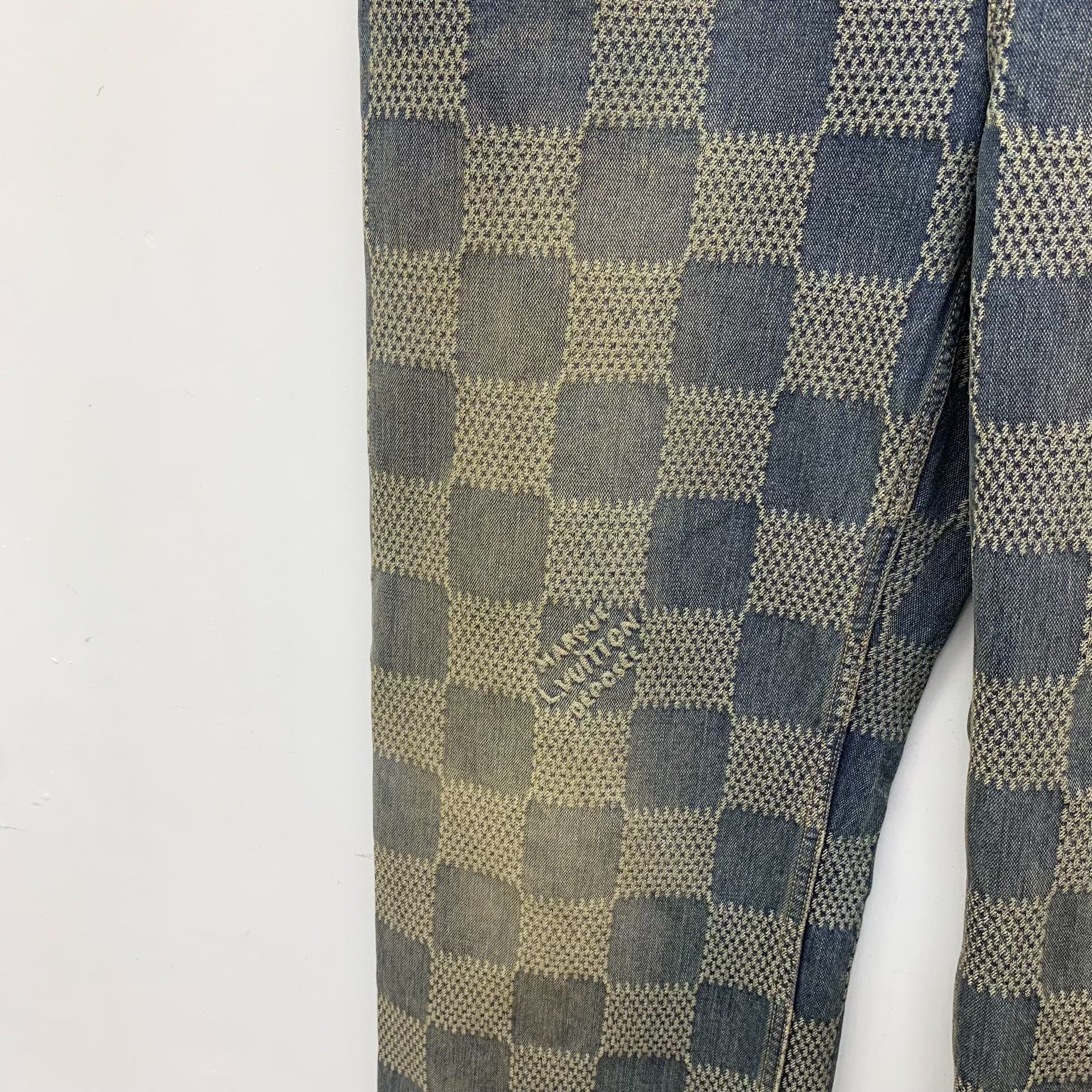 Louis Vuitton Louis Vuitton Pharrell Damier Denim Pants 33 Size US 33 - 5 Thumbnail