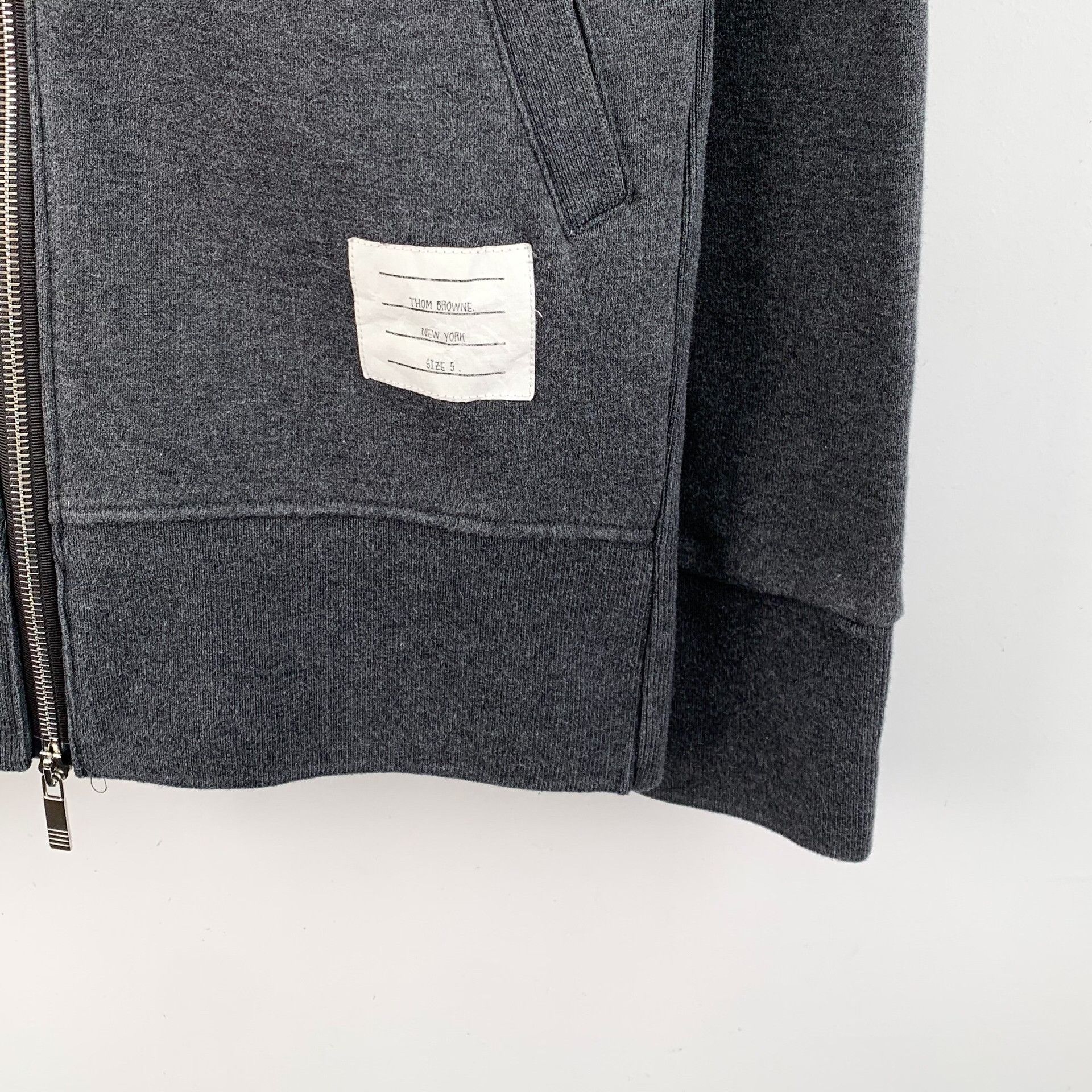 Thom Browne Thom Browne 4-Bar Zip Up Hoodie Size 5 Size US XXL / EU 58 / 5 - 5 Thumbnail