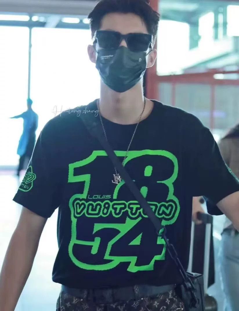 Louis Vuitton Louis Vuitton Neon Green 1854 Logo Knit T-Shirt S Size US S / EU 44-46 / 1 - 10 Thumbnail