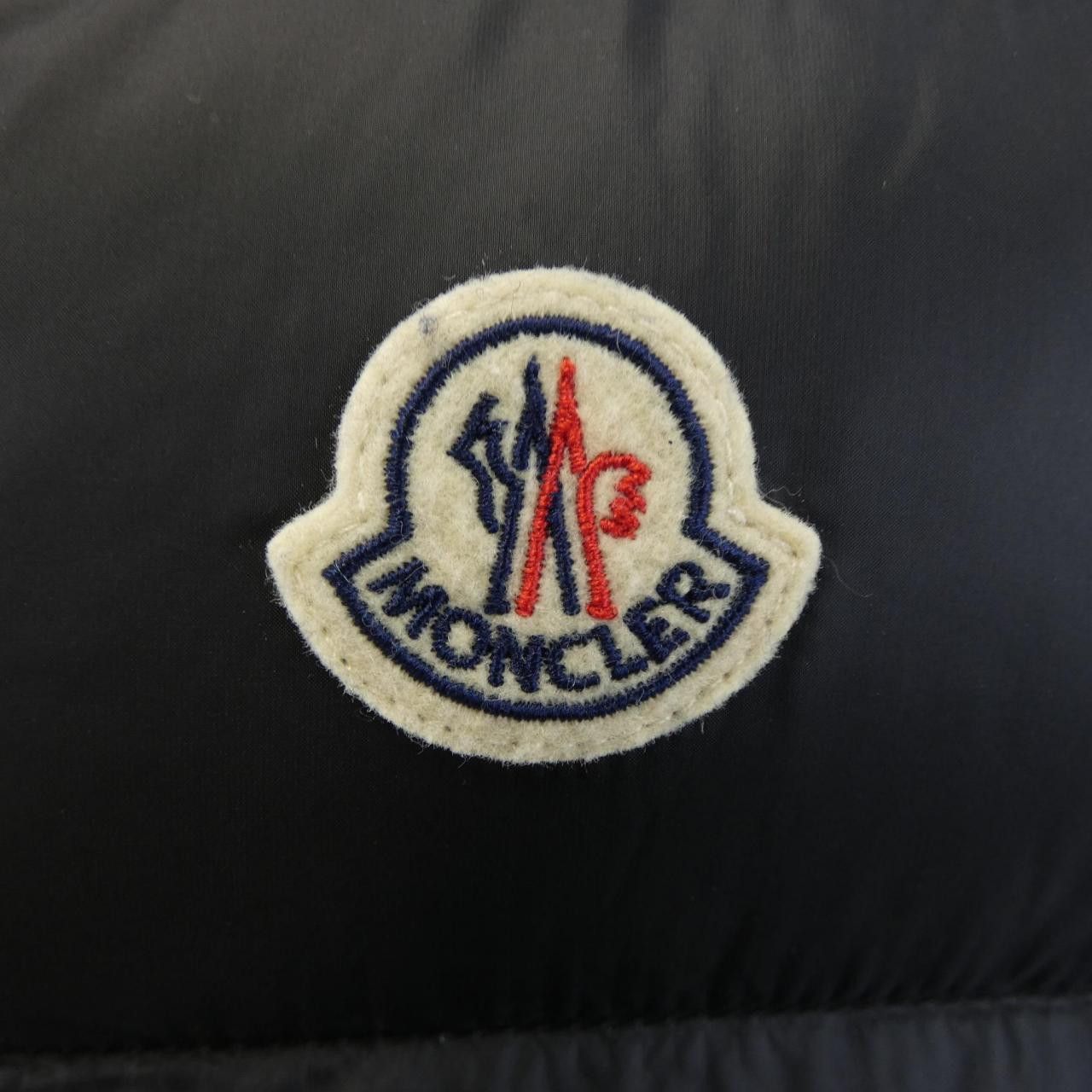 Moncler Moncler Moncler MONTREUIL down vest Textile Outerwear MONTREUIL DUTY FREE for USA Size ONE SIZE - 8 Thumbnail