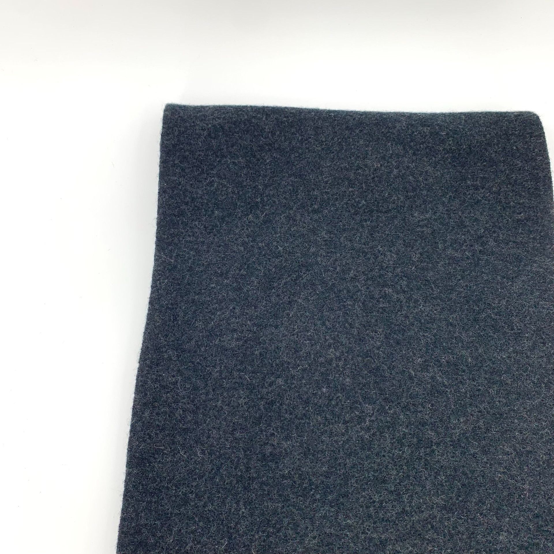 Thom Browne Thom Browne Fox Motif Boiled Wool Scarf ONE SIZE Size ONE SIZE - 4 Thumbnail