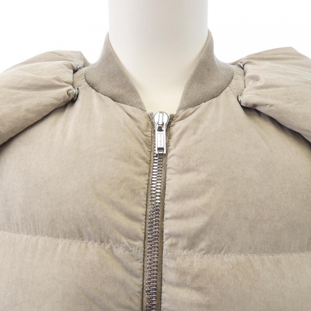 Moncler Moncler Moncler CONVERTIBLE Down Coat Textile Outerwear CONVERTIBLE DUTY FREE for USA Size ONE SIZE - 8 Thumbnail