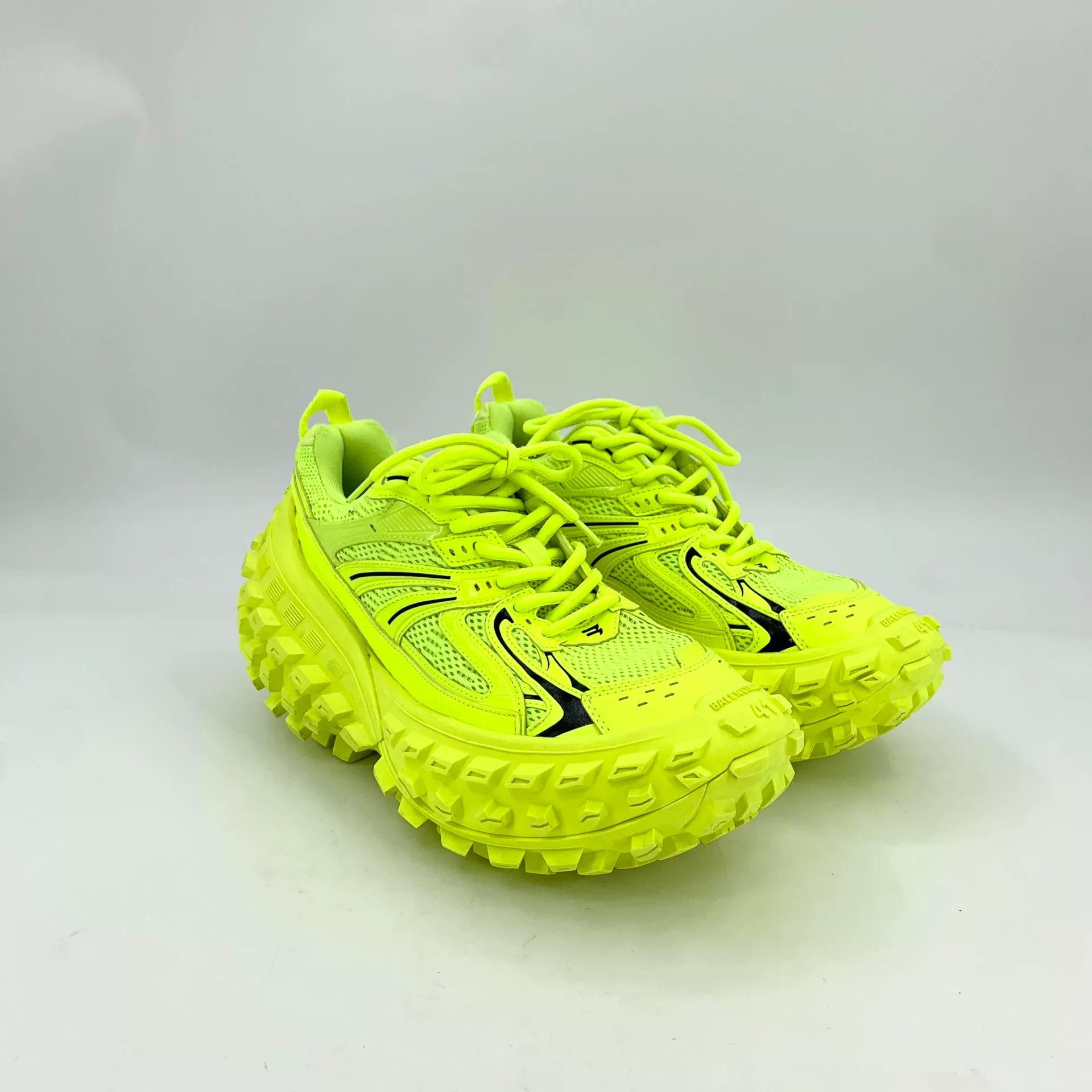 Balenciaga Balenciaga Neon Green Bouncer Sneakers 41 Size US 8 / EU 41 - 3 Thumbnail