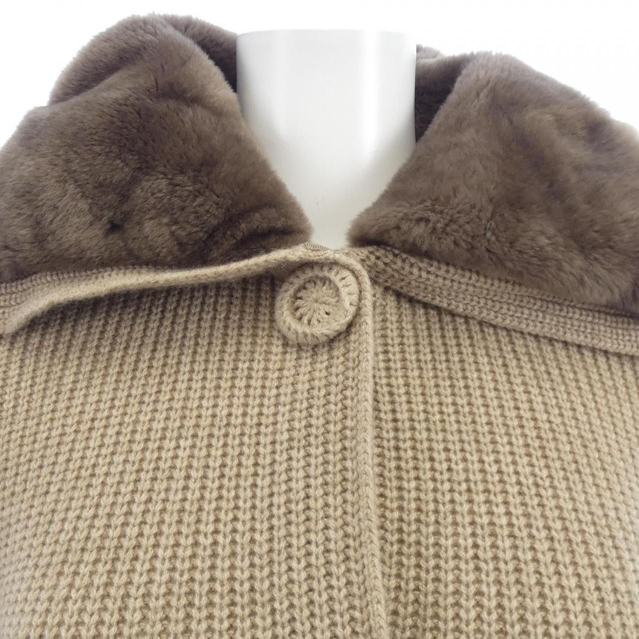 Other Other FOXEY Nutria Cashmere Long Cardigan Fur Outerwear 26214 DUTY FREE for USA Size ONE SIZE - 5 Thumbnail