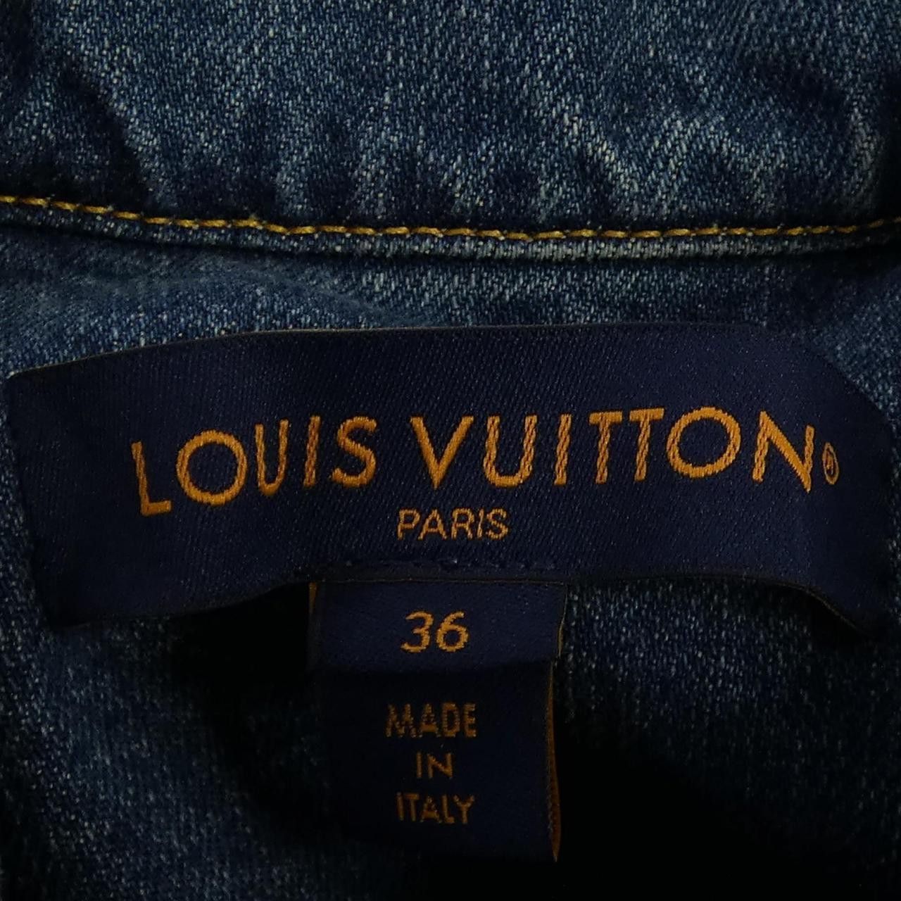 Louis Vuitton Louis Vuitton Louis Vuitton Short Denim Jacket Denim Jacket Textile Outerwear FQJA20GM1 DUTY FREE for USA Size ONE SIZE - 4 Thumbnail
