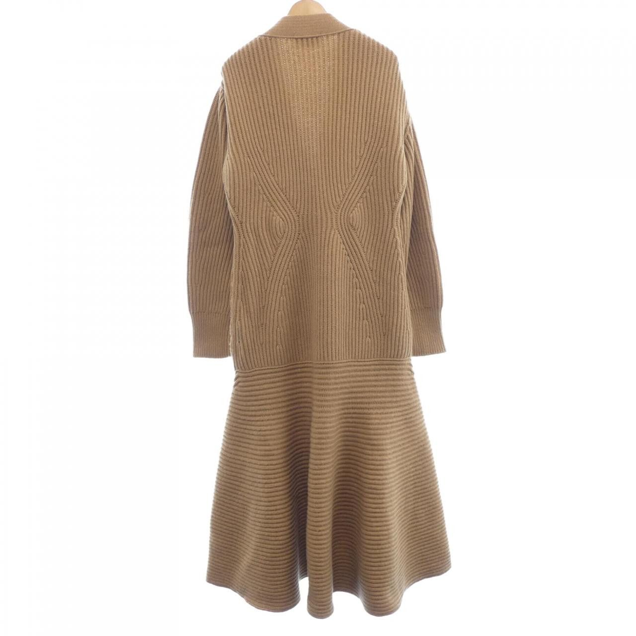 Alexander McQueen Alexander McQueen Alexander McQueen Long Cardigan Textile Outerwear 633694Q1AQY DUTY FREE for USA Size ONE SIZE - 2 Thumbnail