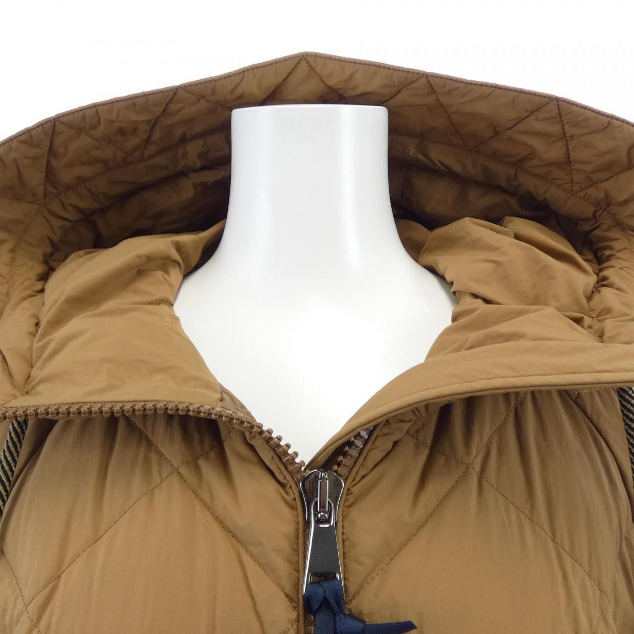 Moncler Moncler Moncler FALCAIRE Down Coat Textile Outerwear FALCAIRE DUTY FREE for USA Size ONE SIZE - 6 Thumbnail