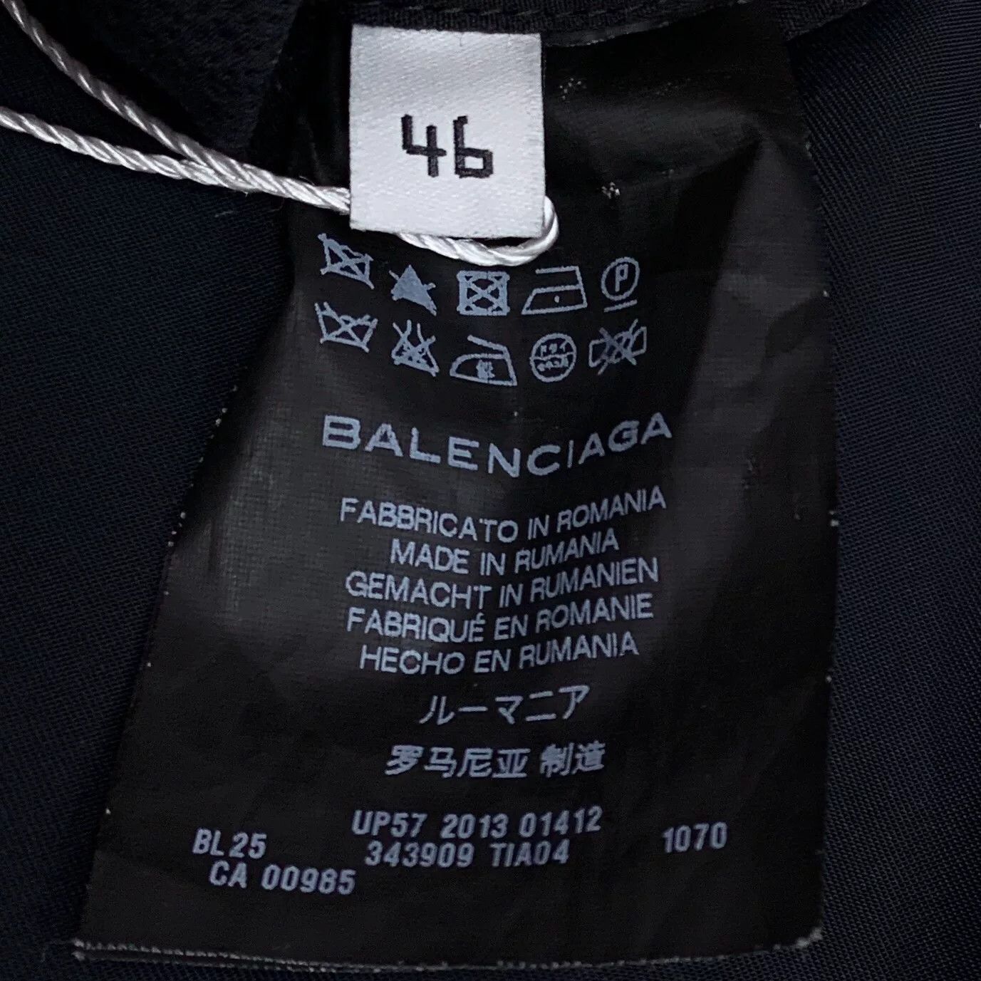 Balenciaga Balenciaga Graffiti Print Cotton Jacket Size 46 Size US S / EU 44-46 / 1 - 7 Thumbnail