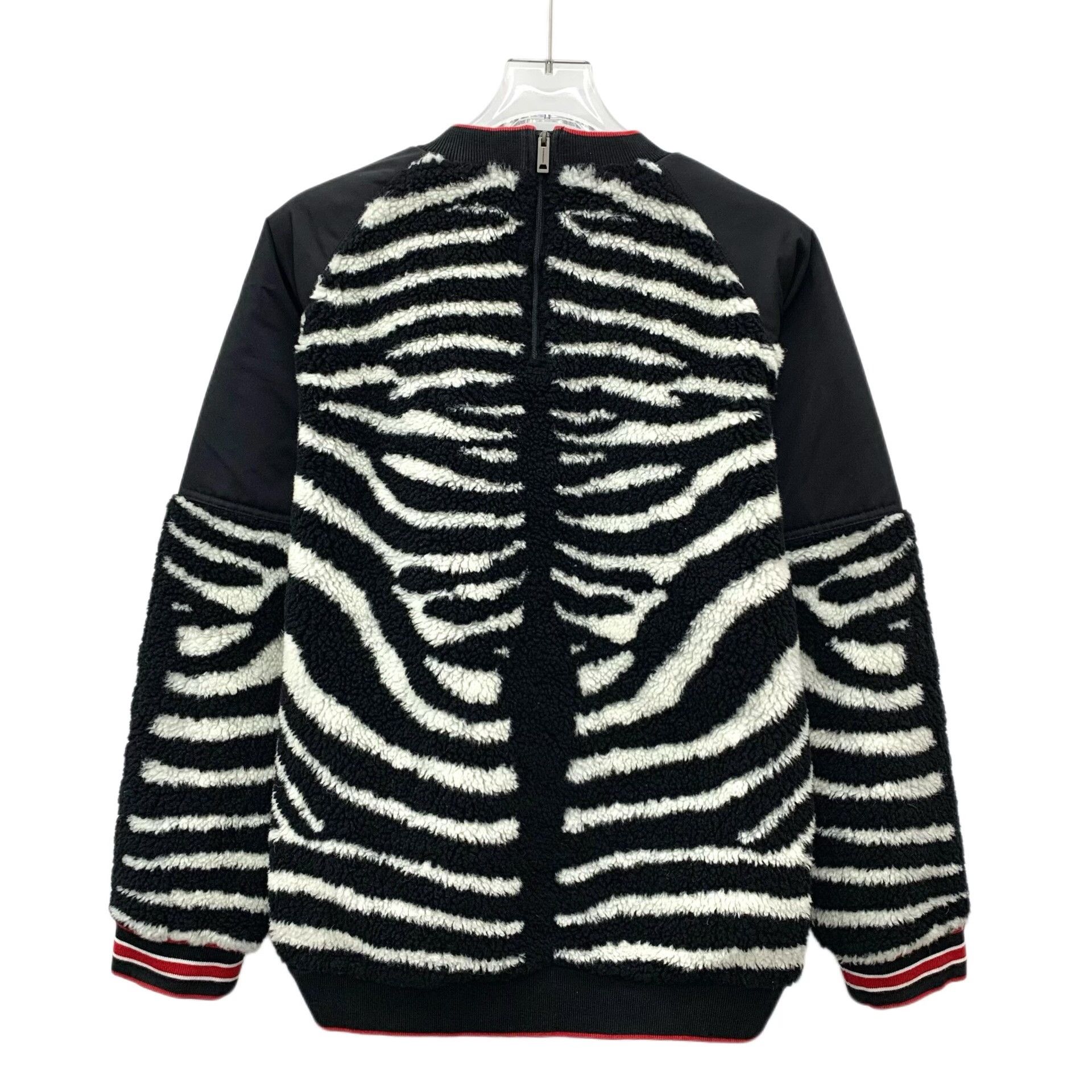 Burberry Burberry Zebra Pattern Fleece Sweatshirt 14Y Size US XS / EU 42 / 0 - 3 Thumbnail