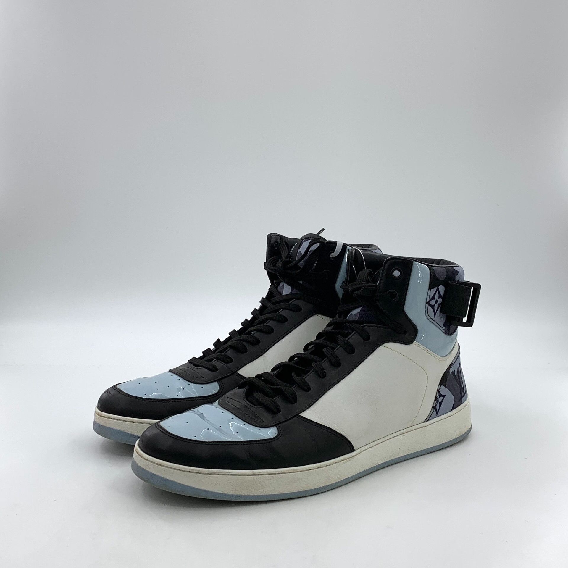 Louis Vuitton Louis Vuitton Monogram Rivoli Hi-Top Sneakers 8.5 Size US 9.5 / EU 42-43 - 2 Thumbnail