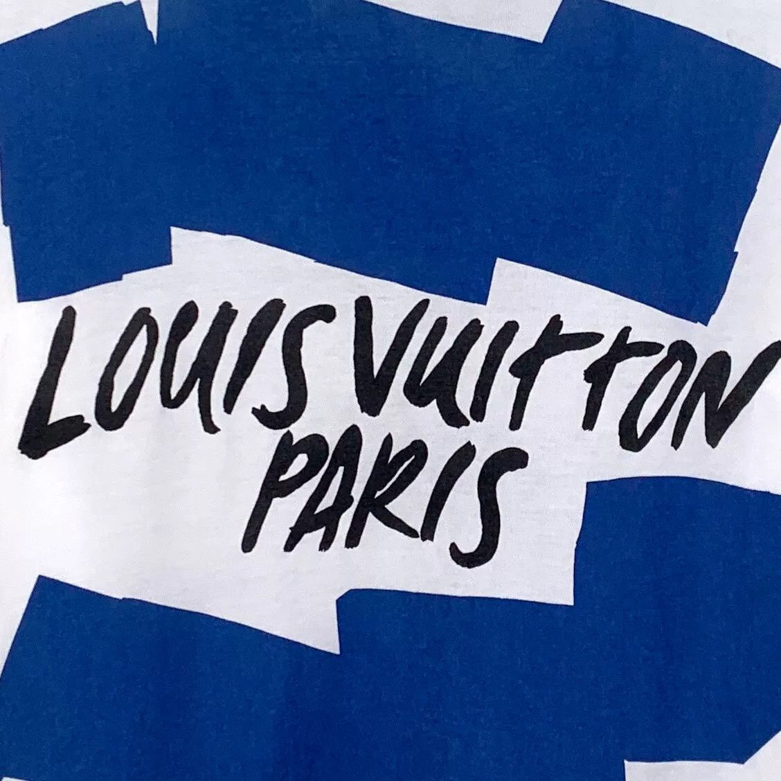 Louis Vuitton Louis Vuitton Blue Block Graphic Logo T-Shirt XS Size US XS / EU 42 / 0 - 5 Thumbnail