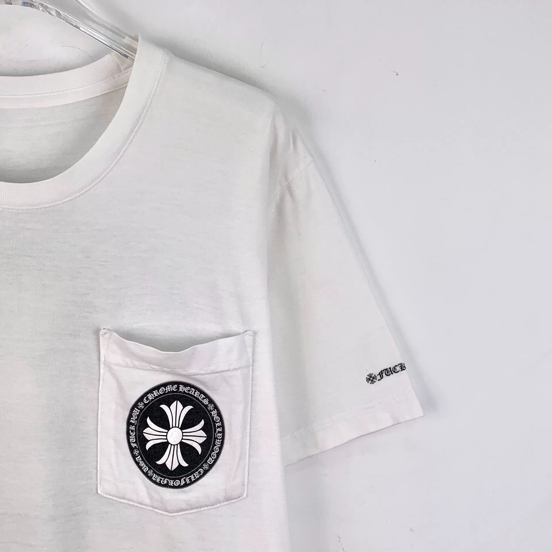 Chrome Hearts Chrome Hearts Cross Logo Pocket T-Shirt Size M Size US M / EU 48-50 / 2 - 4 Thumbnail