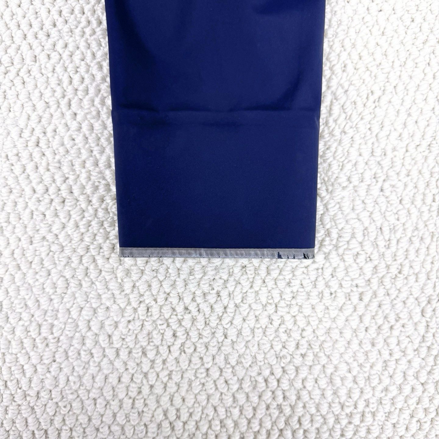 Canada Goose Canada Goose Navy Patch Logo Light Jacket Size L Size US L / EU 52-54 / 3 - 7 Thumbnail