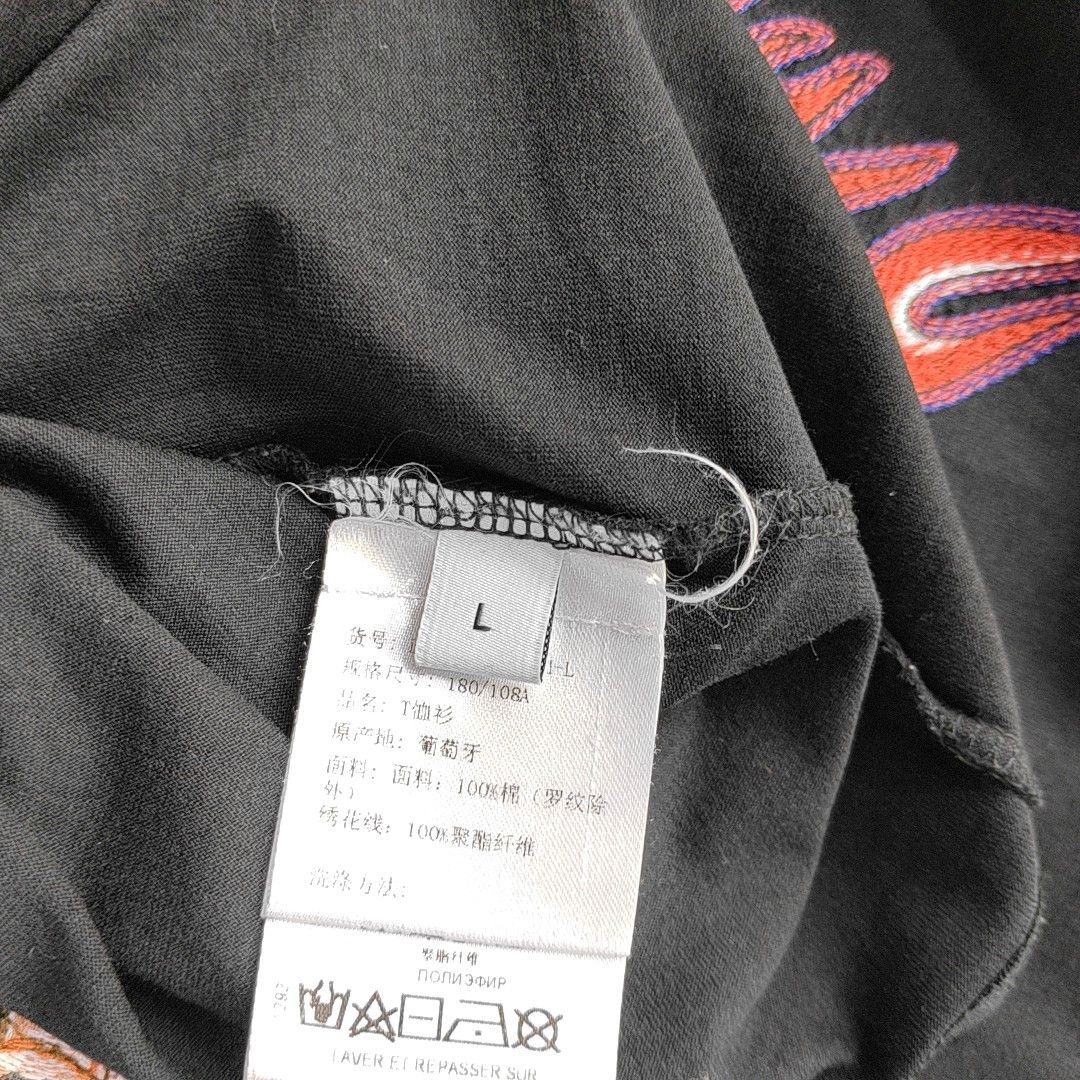 Givenchy Givenchy Embroidered Fire Graphic T-Shirt L Size US L / EU 52-54 / 3 - 7 Thumbnail