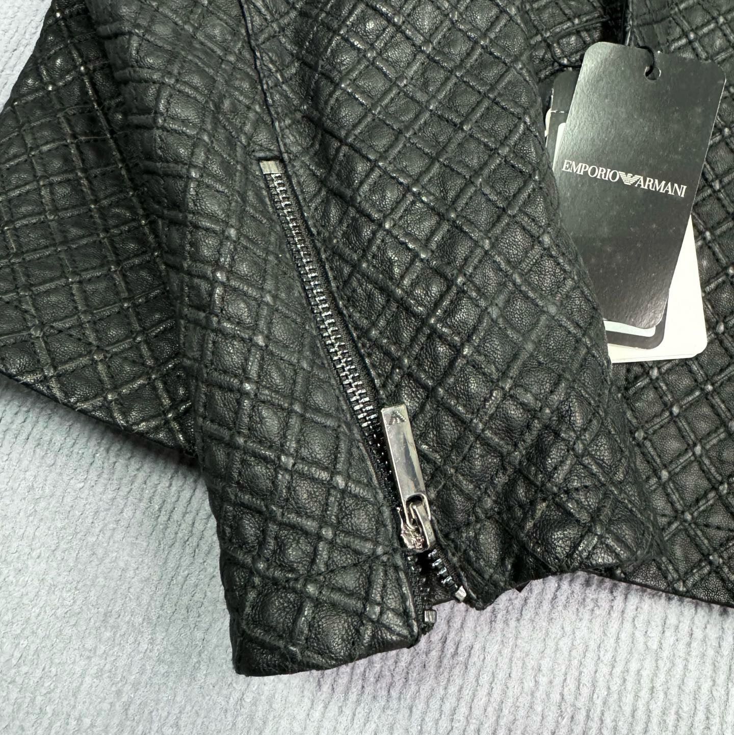 Emporio Armani Emporio Armani Textured Leather Zip Jacket Size M Size US M / EU 48-50 / 2 - 5 Thumbnail