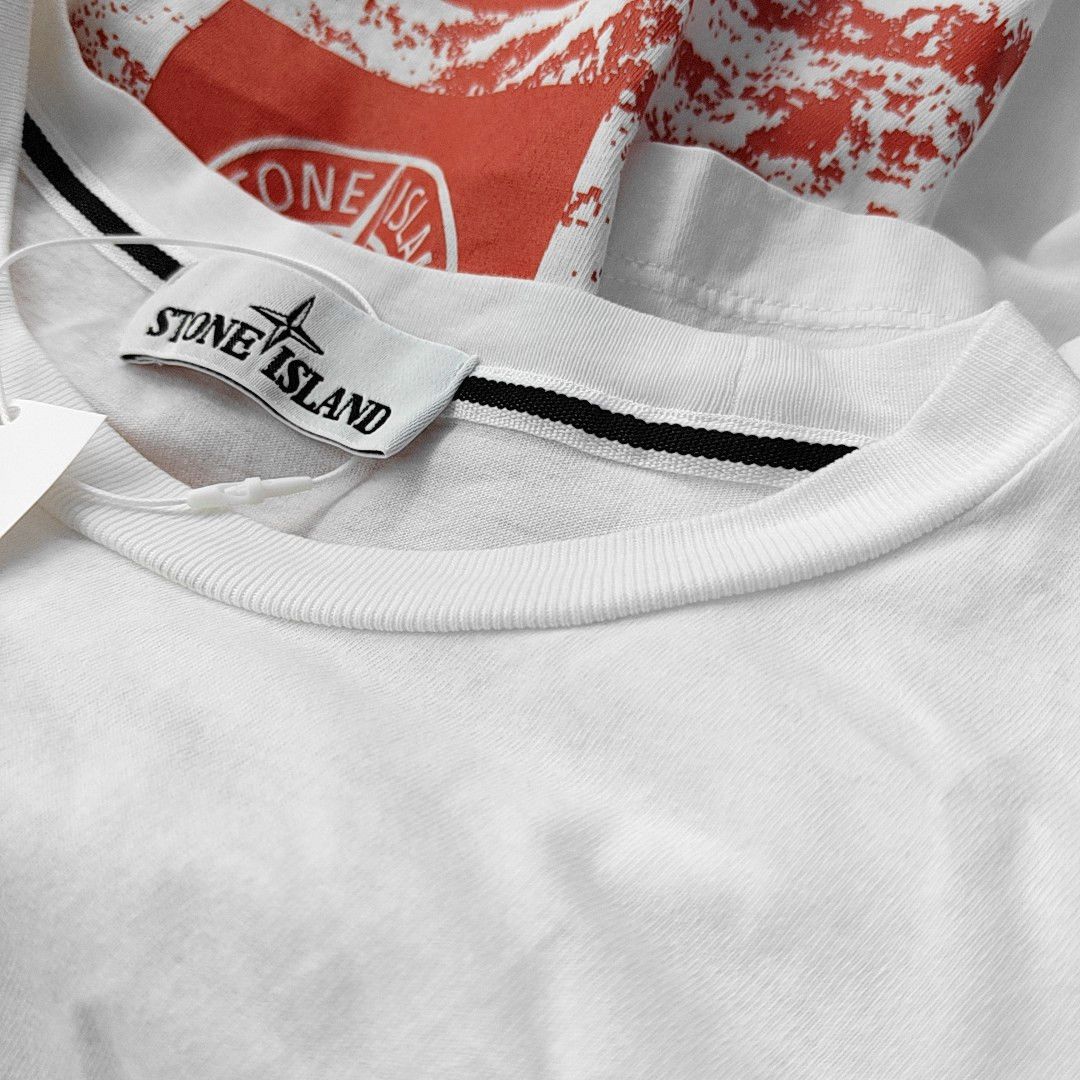 Stone Island Stone Island Back Graphic T-Shirt Size M Size US M / EU 48-50 / 2 - 6 Thumbnail