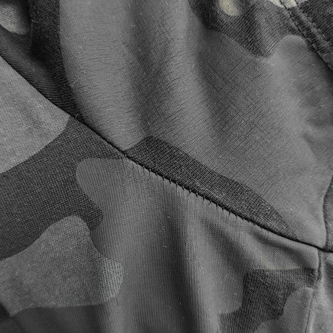 Valentino Valentino Camo Print T-Shirt XL Size US XL / EU 56 / 4 - 6 Thumbnail