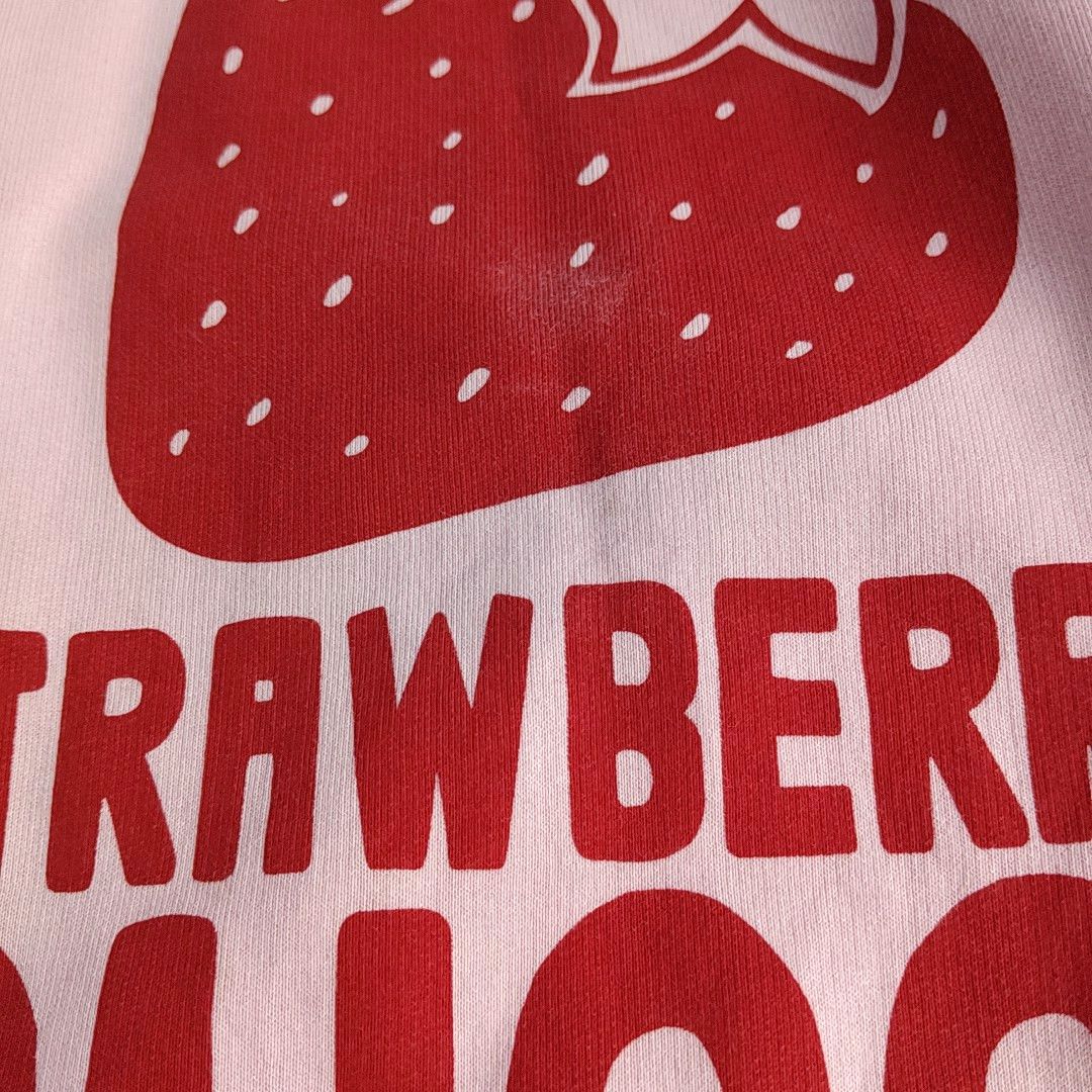 Gucci Gucci Strawberry Logo Cotton Sweatshirt Size S Size US S / EU 44-46 / 1 - 6 Thumbnail