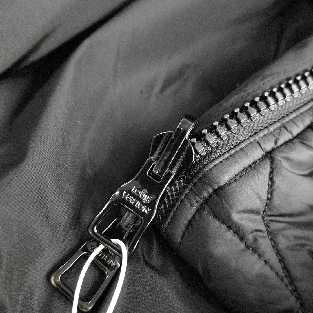 Louis Vuitton Louis Vuitton Monogram Quilted Hooded Jacket Size 52 Size US L / EU 52-54 / 3 - 7 Thumbnail
